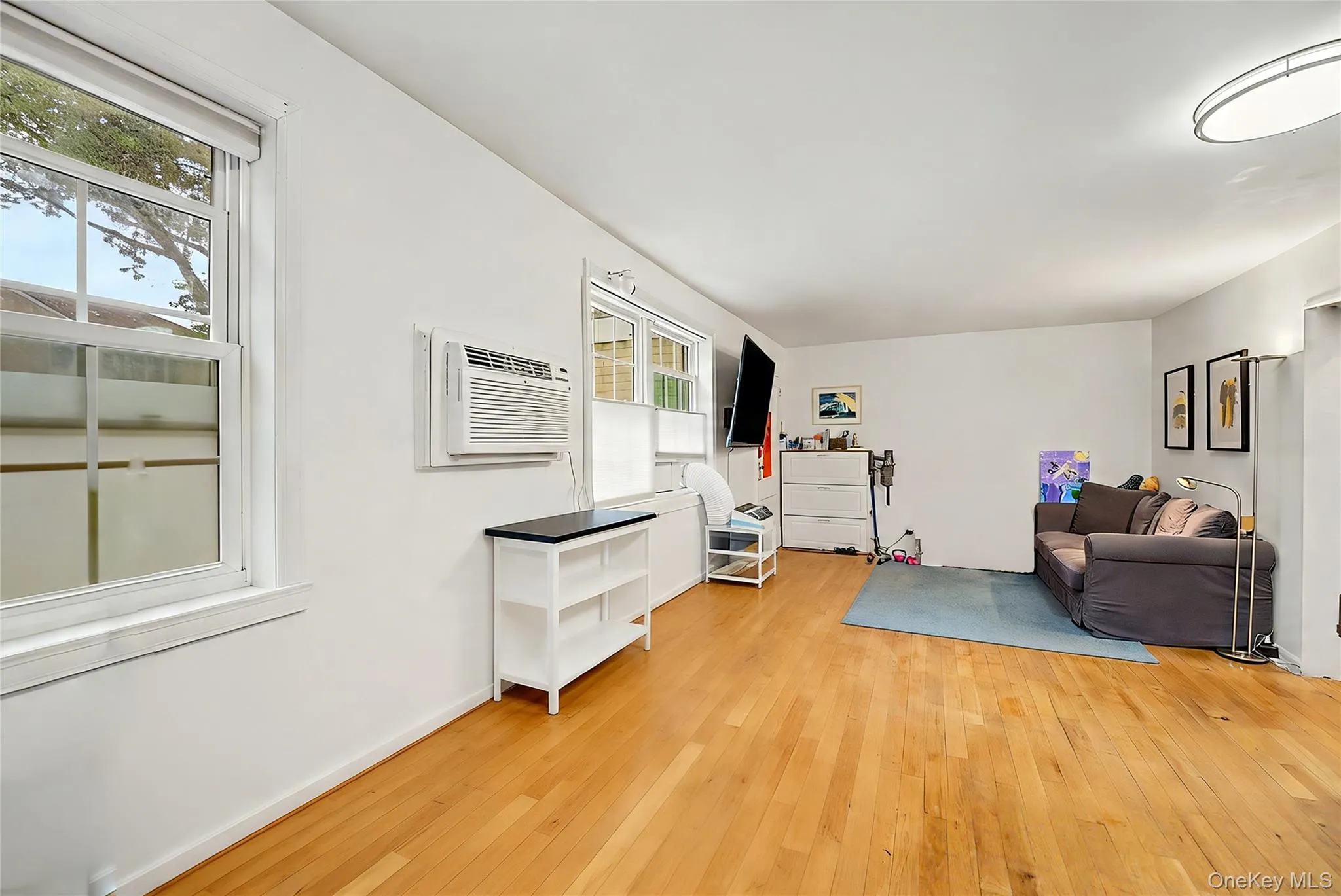 65-23 223rd Place, New York, NY, 2 Bedrooms Bedrooms, 5 Rooms Rooms,1 BathroomBathrooms,Residential,For Rent,223rd,0,KEY1017671 65-23 223rd Place, New York, NY, 2 Bedrooms Bedrooms, 5 Rooms Rooms,1 BathroomBathrooms,Residential,For Rent,223rd,0,KEY1017671