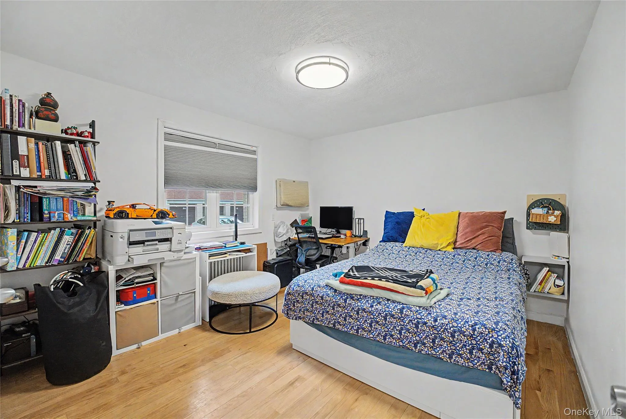 65-23 223rd Place, New York, NY, 2 Bedrooms Bedrooms, 5 Rooms Rooms,1 BathroomBathrooms,Residential,For Rent,223rd,0,KEY1017671 65-23 223rd Place, New York, NY, 2 Bedrooms Bedrooms, 5 Rooms Rooms,1 BathroomBathrooms,Residential,For Rent,223rd,0,KEY1017671