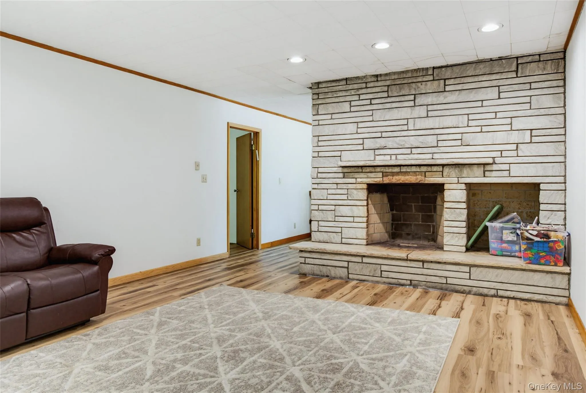 74 Cr-23C, Hunter, NY, 7 Bedrooms Bedrooms, 7 Rooms Rooms,3 BathroomsBathrooms,Residential,For Rent,Cr-23C,0,1017673 74 Cr-23C, Hunter, NY, 7 Bedrooms Bedrooms, 7 Rooms Rooms,3 BathroomsBathrooms,Residential,For Rent,Cr-23C,0,1017673