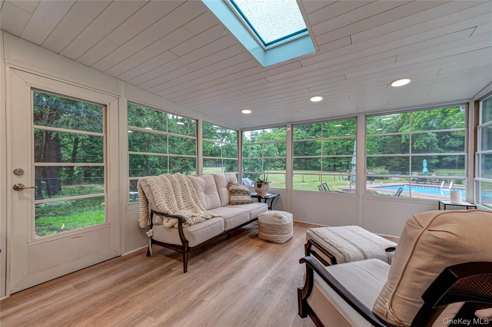 8 Woodvale Drive, Oyster Bay, NY, 4 Bedrooms Bedrooms, 11 Rooms Rooms,4 BathroomsBathrooms,Residential,For Rent,Woodvale,0,KEY1017676 8 Woodvale Drive, Oyster Bay, NY, 4 Bedrooms Bedrooms, 11 Rooms Rooms,4 BathroomsBathrooms,Residential,For Rent,Woodvale,0,KEY1017676