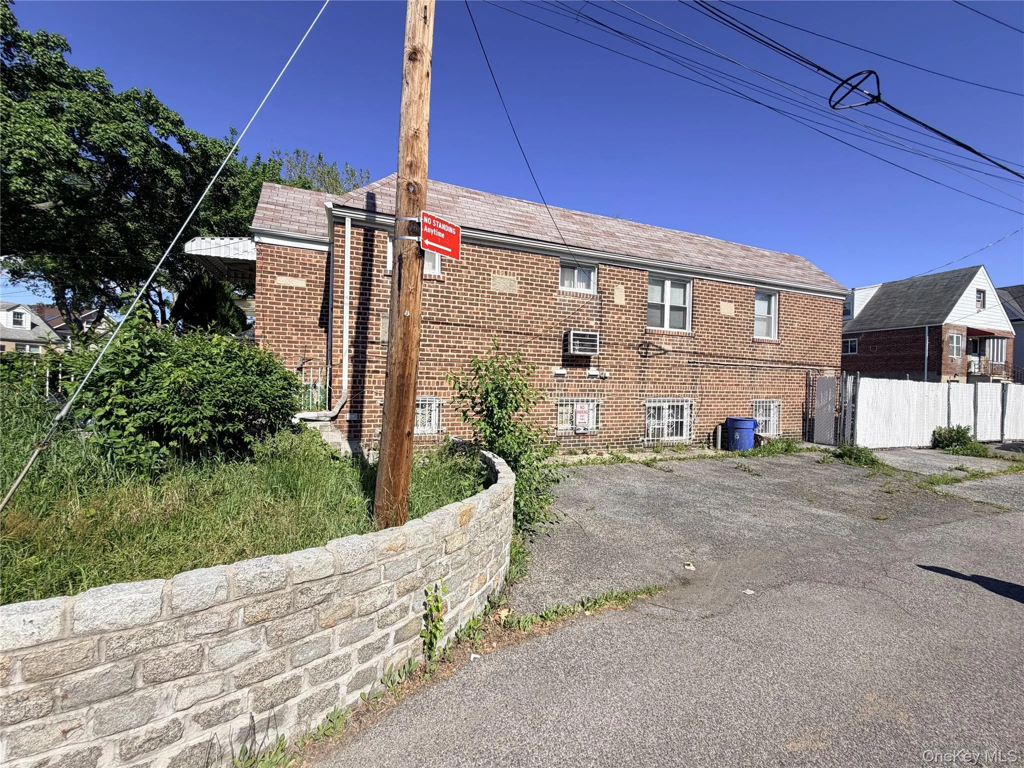 3140 Waterbury Avenue, New York, NY, 3 Bedrooms Bedrooms, 8 Rooms Rooms,2 BathroomsBathrooms,Residential,For Rent,Waterbury,0,KEY1017683 3140 Waterbury Avenue, New York, NY, 3 Bedrooms Bedrooms, 8 Rooms Rooms,2 BathroomsBathrooms,Residential,For Rent,Waterbury,0,KEY1017683