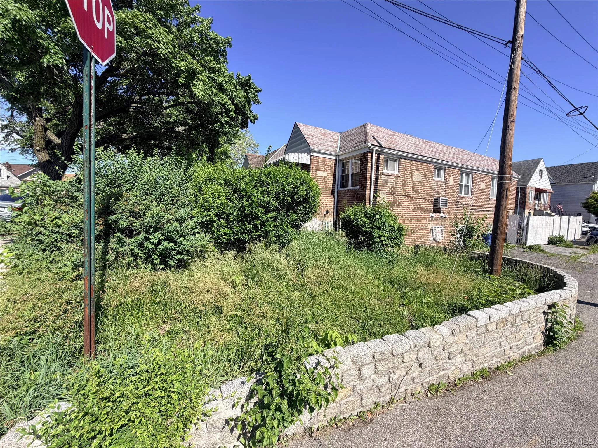 3140 Waterbury Avenue, New York, NY, 3 Bedrooms Bedrooms, 8 Rooms Rooms,2 BathroomsBathrooms,Residential,For Rent,Waterbury,0,KEY1017683 3140 Waterbury Avenue, New York, NY, 3 Bedrooms Bedrooms, 8 Rooms Rooms,2 BathroomsBathrooms,Residential,For Rent,Waterbury,0,KEY1017683