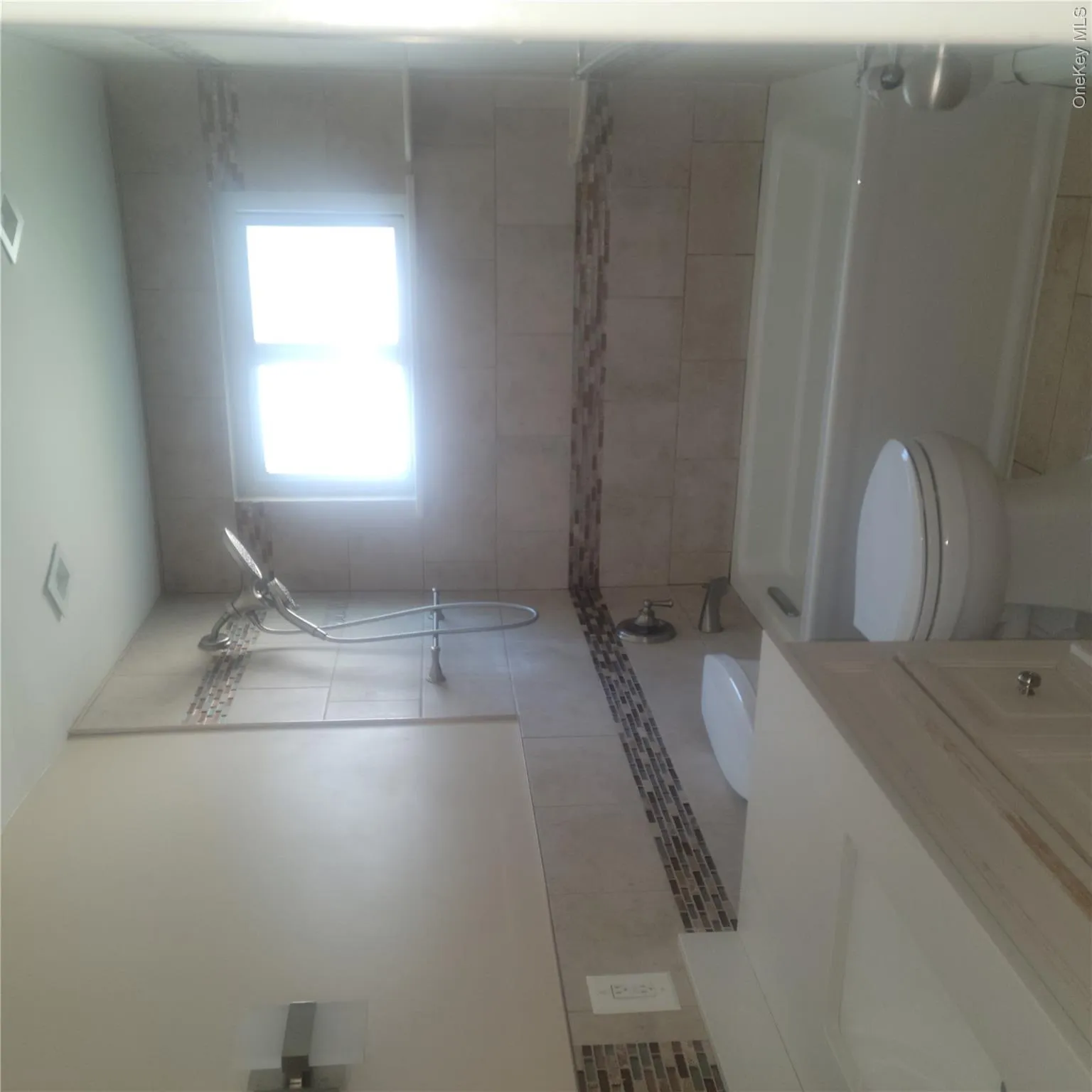 275 Brook Street, North Hempstead, NY, 3 Bedrooms Bedrooms, 6 Rooms Rooms,1 BathroomBathrooms,Residential Lease,For Rent,Brook,0,1017684 275 Brook Street, North Hempstead, NY, 3 Bedrooms Bedrooms, 6 Rooms Rooms,1 BathroomBathrooms,Residential Lease,For Rent,Brook,0,1017684