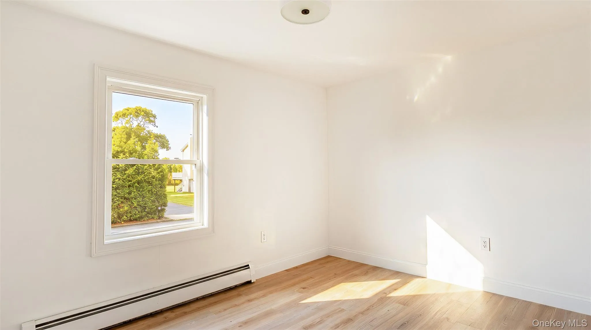 7 Sinnickson Road, Brookhaven, NY, 4 Bedrooms Bedrooms, 10 Rooms Rooms,3 BathroomsBathrooms,Residential,For Rent,Sinnickson,0,KEY1017688 7 Sinnickson Road, Brookhaven, NY, 4 Bedrooms Bedrooms, 10 Rooms Rooms,3 BathroomsBathrooms,Residential,For Rent,Sinnickson,0,KEY1017688