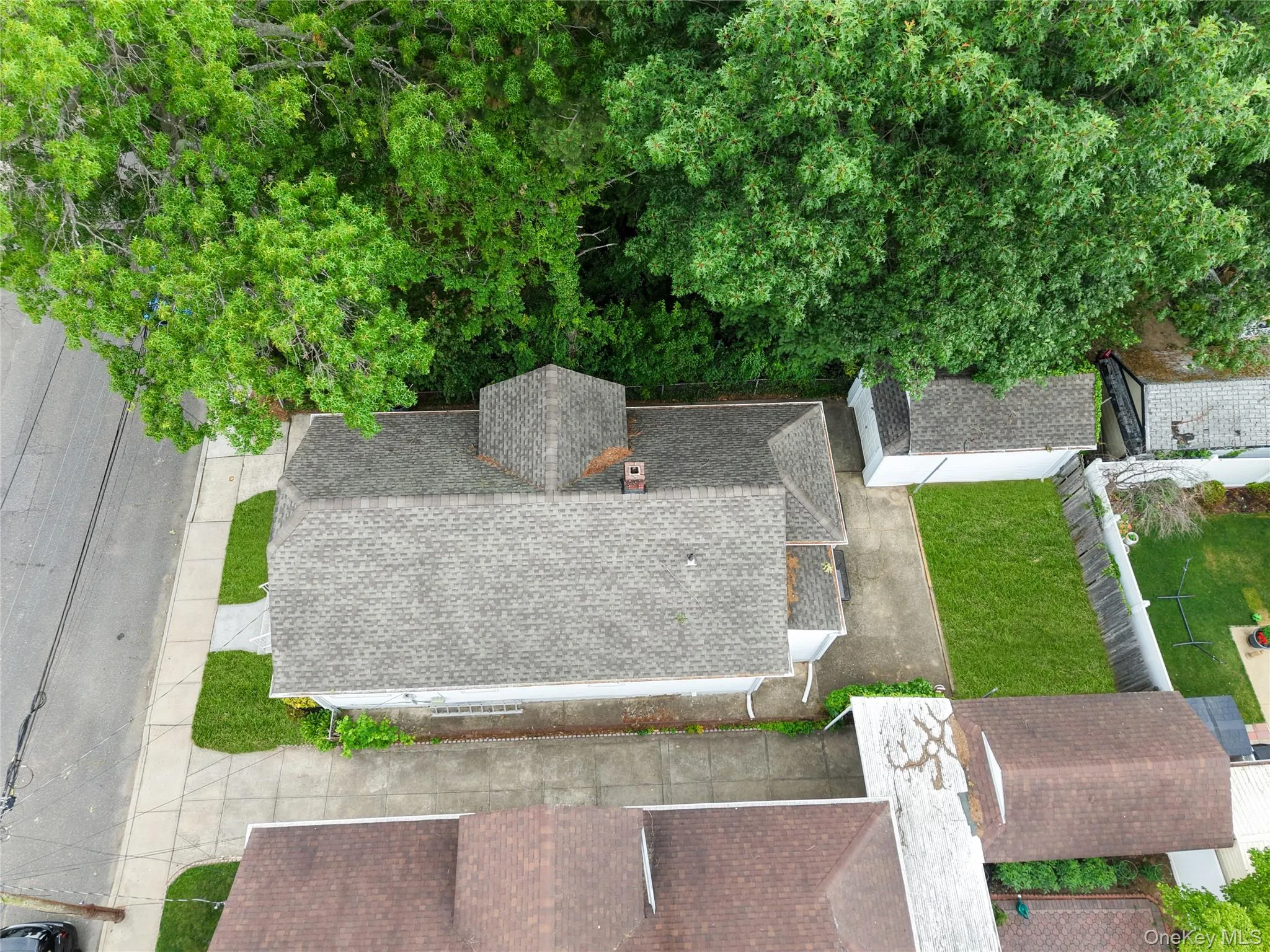 1318 Scimitar Avenue, Hempstead, NY, 4 Bedrooms Bedrooms, 8 Rooms Rooms,2 BathroomsBathrooms,Residential,For Rent,Scimitar,0,KEY1017689 1318 Scimitar Avenue, Hempstead, NY, 4 Bedrooms Bedrooms, 8 Rooms Rooms,2 BathroomsBathrooms,Residential,For Rent,Scimitar,0,KEY1017689