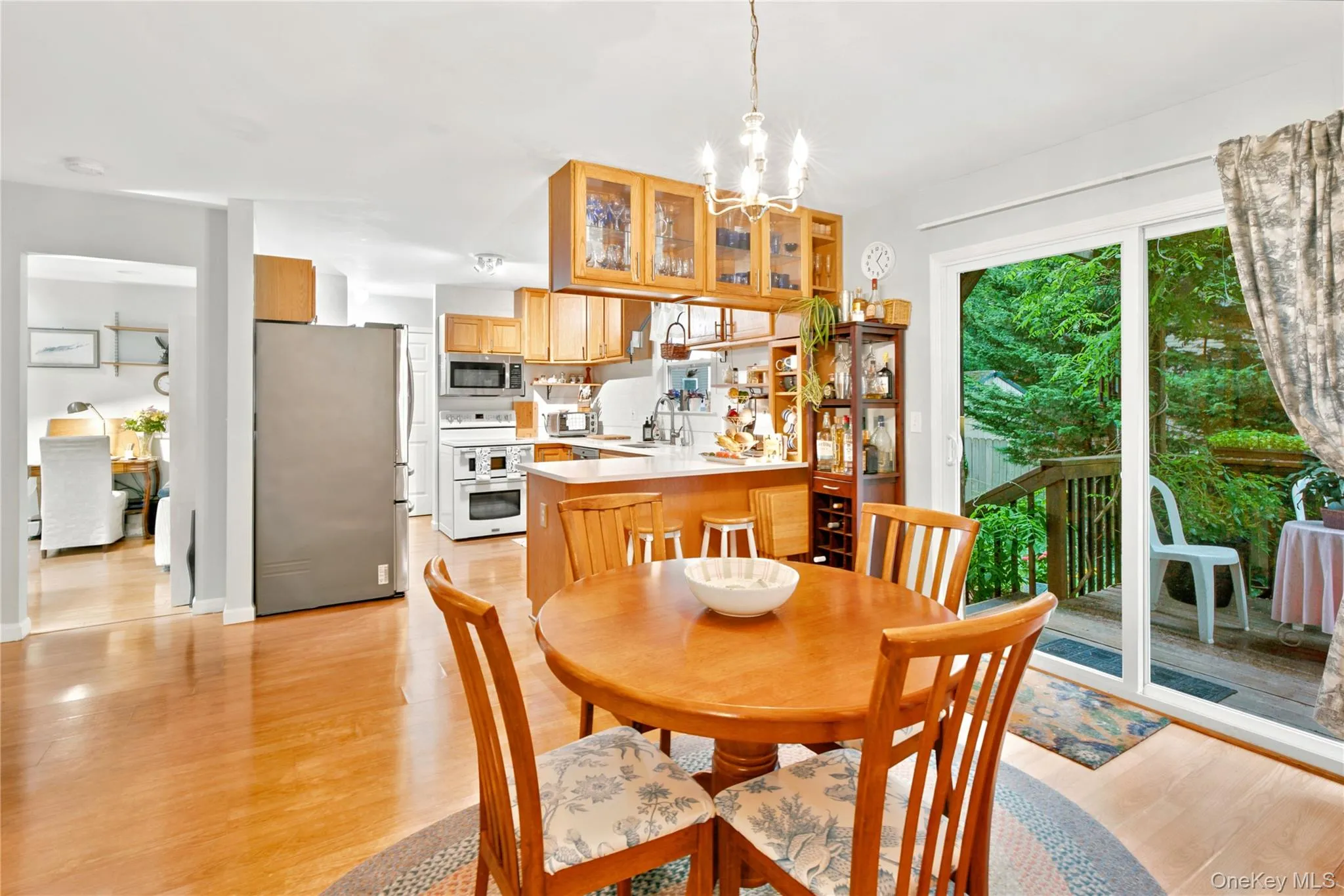 58 Silver Road, Brookhaven, NY, 3 Bedrooms Bedrooms, 10 Rooms Rooms,1 BathroomBathrooms,Residential,For Rent,Silver,0,KEY1017690 58 Silver Road, Brookhaven, NY, 3 Bedrooms Bedrooms, 10 Rooms Rooms,1 BathroomBathrooms,Residential,For Rent,Silver,0,KEY1017690