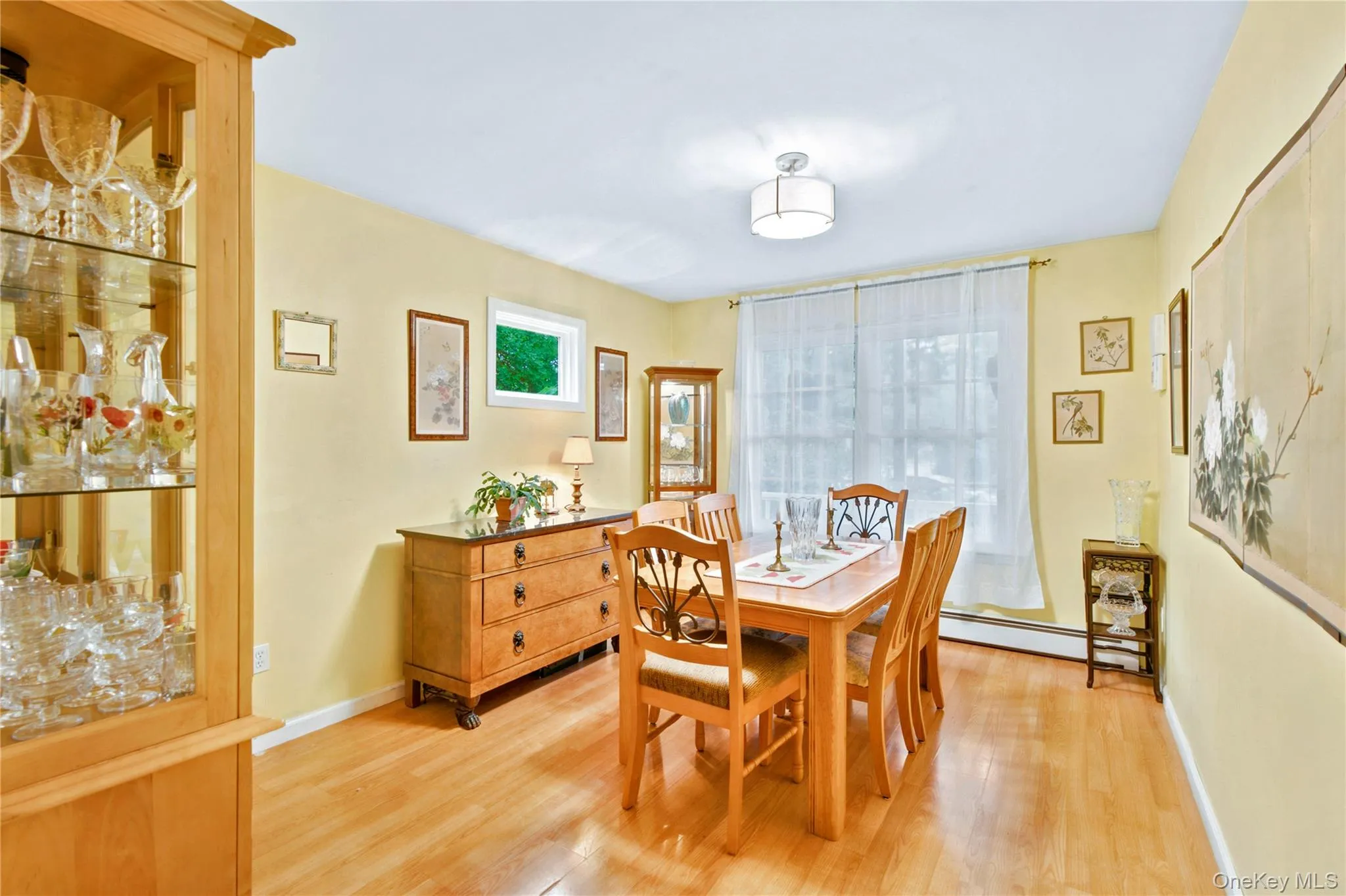 58 Silver Road, Brookhaven, NY, 3 Bedrooms Bedrooms, 10 Rooms Rooms,1 BathroomBathrooms,Residential,For Rent,Silver,0,KEY1017690 58 Silver Road, Brookhaven, NY, 3 Bedrooms Bedrooms, 10 Rooms Rooms,1 BathroomBathrooms,Residential,For Rent,Silver,0,KEY1017690