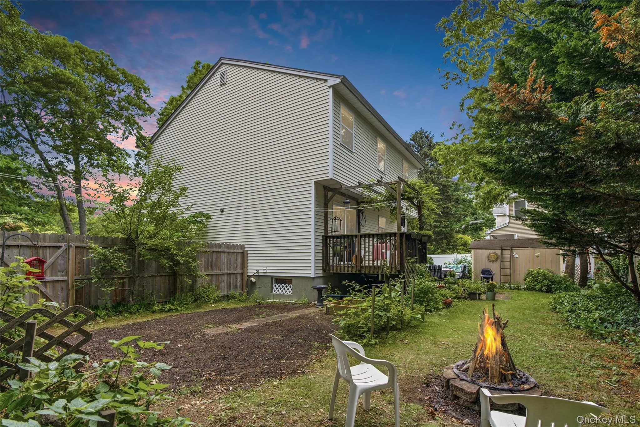 58 Silver Road, Brookhaven, NY, 3 Bedrooms Bedrooms, 10 Rooms Rooms,1 BathroomBathrooms,Residential,For Rent,Silver,0,KEY1017690 58 Silver Road, Brookhaven, NY, 3 Bedrooms Bedrooms, 10 Rooms Rooms,1 BathroomBathrooms,Residential,For Rent,Silver,0,KEY1017690