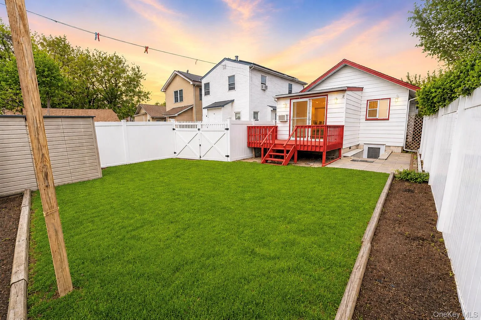 937 7th Street, North Hempstead, NY, 3 Bedrooms Bedrooms, 9 Rooms Rooms,2 BathroomsBathrooms,Residential,For Rent,7th,0,KEY1017696 937 7th Street, North Hempstead, NY, 3 Bedrooms Bedrooms, 9 Rooms Rooms,2 BathroomsBathrooms,Residential,For Rent,7th,0,KEY1017696