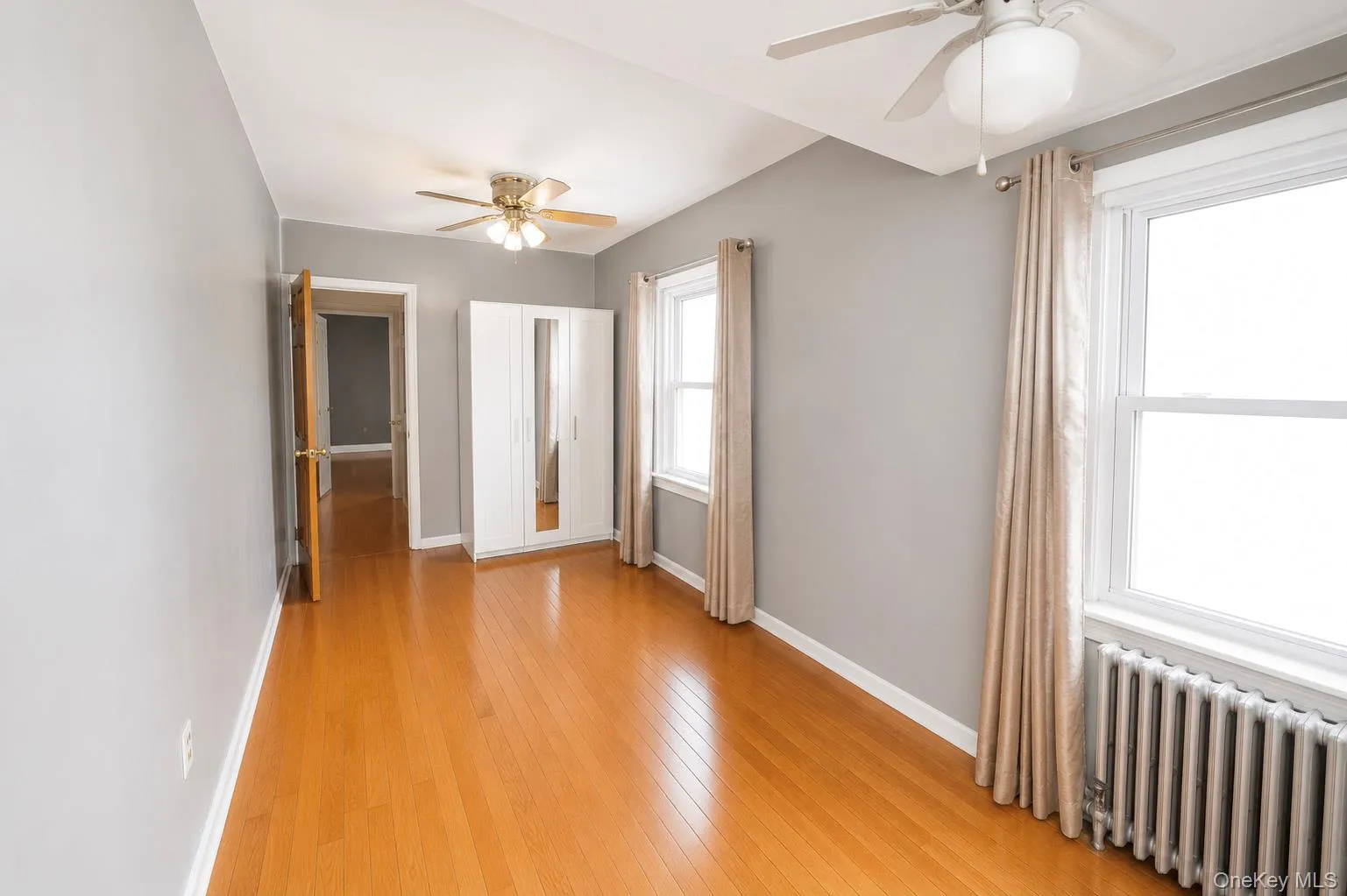 937 7th Street, North Hempstead, NY, 3 Bedrooms Bedrooms, 9 Rooms Rooms,2 BathroomsBathrooms,Residential,For Rent,7th,0,KEY1017696 937 7th Street, North Hempstead, NY, 3 Bedrooms Bedrooms, 9 Rooms Rooms,2 BathroomsBathrooms,Residential,For Rent,7th,0,KEY1017696