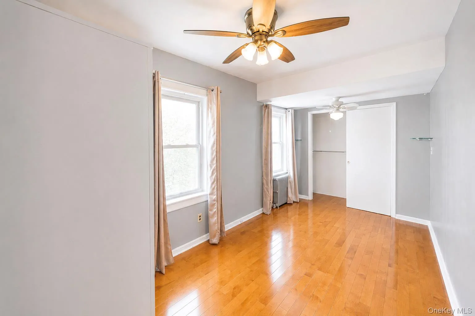 937 7th Street, North Hempstead, NY, 3 Bedrooms Bedrooms, 9 Rooms Rooms,2 BathroomsBathrooms,Residential,For Rent,7th,0,KEY1017696 937 7th Street, North Hempstead, NY, 3 Bedrooms Bedrooms, 9 Rooms Rooms,2 BathroomsBathrooms,Residential,For Rent,7th,0,KEY1017696