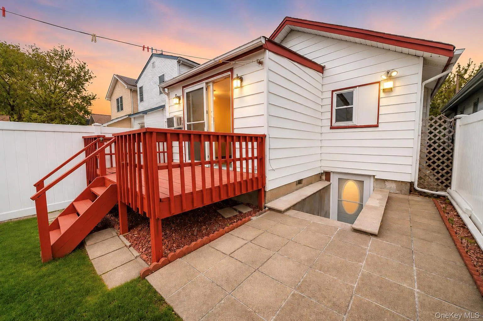 937 7th Street, North Hempstead, NY, 3 Bedrooms Bedrooms, 9 Rooms Rooms,2 BathroomsBathrooms,Residential,For Rent,7th,0,KEY1017696 937 7th Street, North Hempstead, NY, 3 Bedrooms Bedrooms, 9 Rooms Rooms,2 BathroomsBathrooms,Residential,For Rent,7th,0,KEY1017696