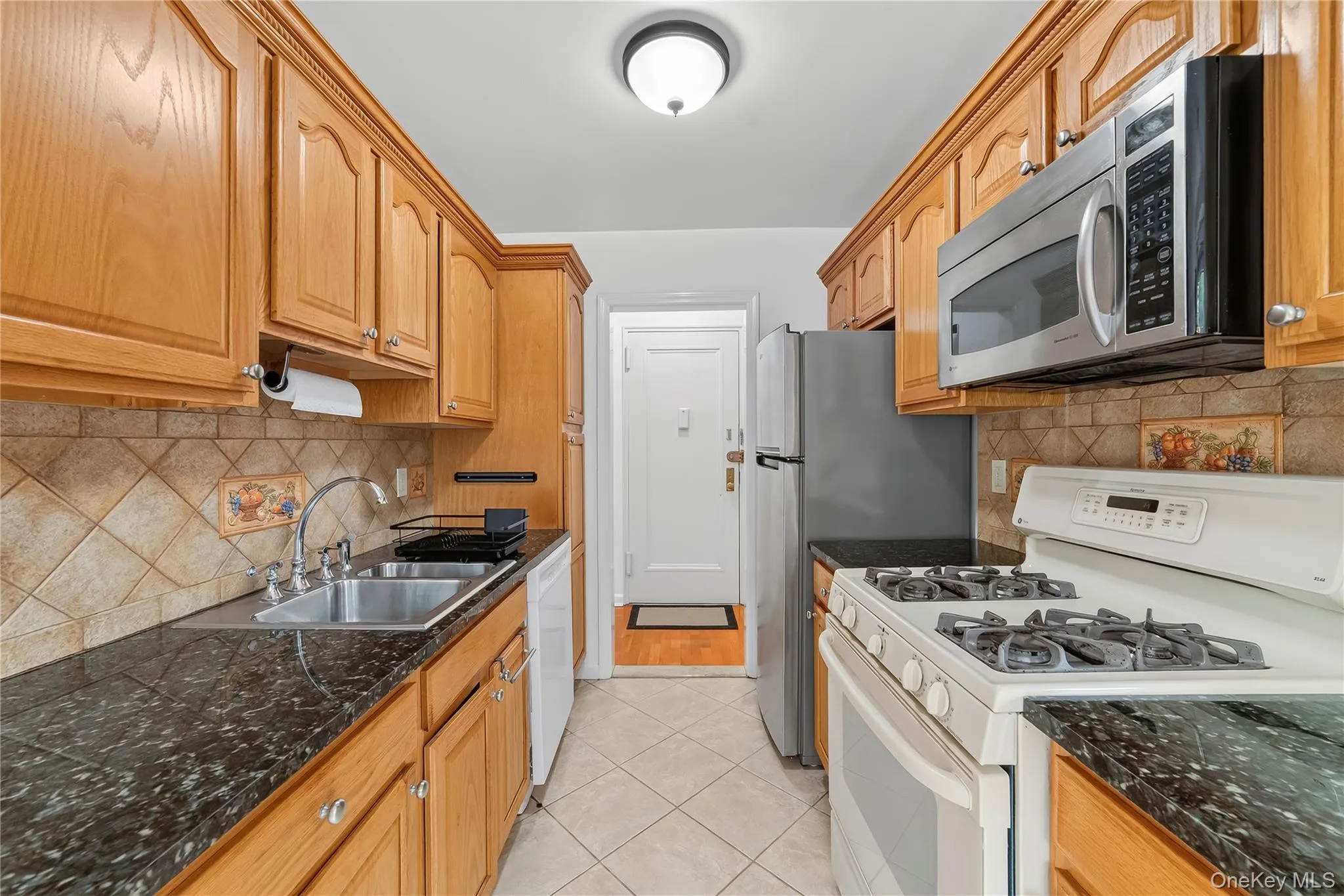 793 Palmer Road, Yonkers, NY, 1 Bedroom Bedrooms, 2 Rooms Rooms,1 BathroomBathrooms,Residential Lease,For Rent,Palmer,0,1017697 793 Palmer Road, Yonkers, NY, 1 Bedroom Bedrooms, 2 Rooms Rooms,1 BathroomBathrooms,Residential Lease,For Rent,Palmer,0,1017697