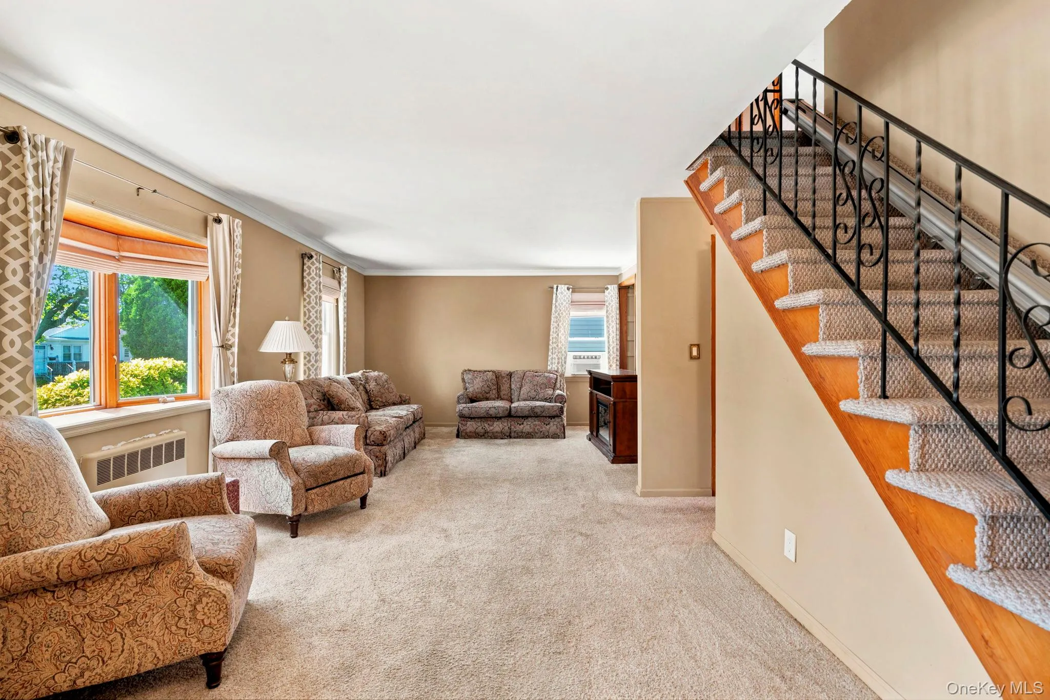 216 Gardner Avenue, Oyster Bay, NY, 5 Bedrooms Bedrooms, 9 Rooms Rooms,2 BathroomsBathrooms,Residential,For Rent,Gardner,0,KEY1017700 216 Gardner Avenue, Oyster Bay, NY, 5 Bedrooms Bedrooms, 9 Rooms Rooms,2 BathroomsBathrooms,Residential,For Rent,Gardner,0,KEY1017700