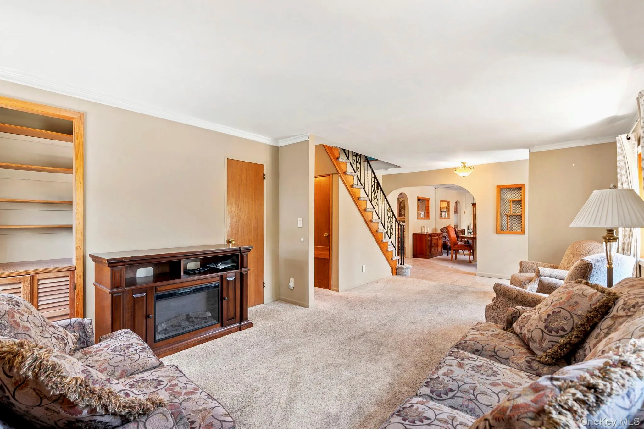 216 Gardner Avenue, Oyster Bay, NY, 5 Bedrooms Bedrooms, 9 Rooms Rooms,2 BathroomsBathrooms,Residential,For Rent,Gardner,0,KEY1017700 216 Gardner Avenue, Oyster Bay, NY, 5 Bedrooms Bedrooms, 9 Rooms Rooms,2 BathroomsBathrooms,Residential,For Rent,Gardner,0,KEY1017700