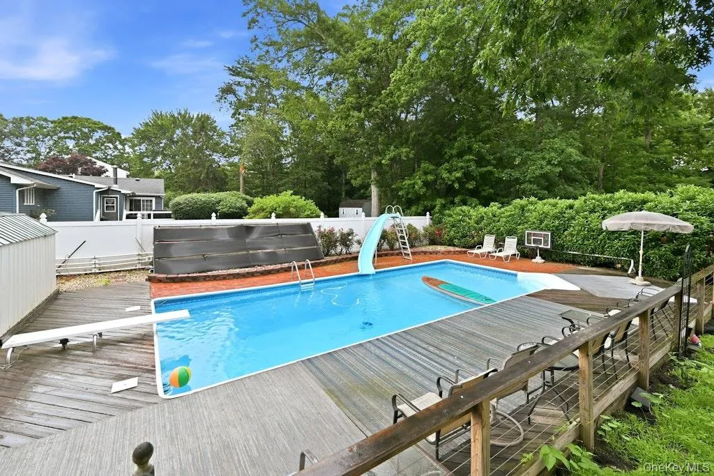 23 Flicker Drive, Brookhaven, NY, 3 Bedrooms Bedrooms, 6 Rooms Rooms,3 BathroomsBathrooms,Residential,For Rent,Flicker,0,1017701 23 Flicker Drive, Brookhaven, NY, 3 Bedrooms Bedrooms, 6 Rooms Rooms,3 BathroomsBathrooms,Residential,For Rent,Flicker,0,1017701