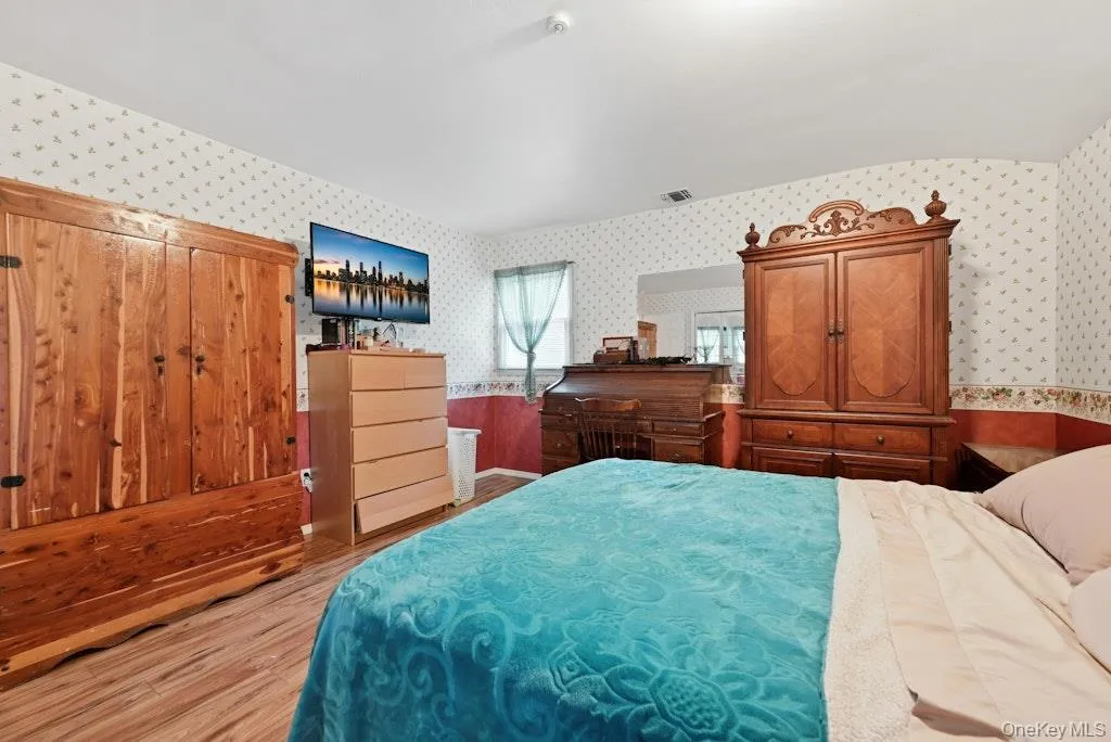 23 Flicker Drive, Brookhaven, NY, 3 Bedrooms Bedrooms, 6 Rooms Rooms,3 BathroomsBathrooms,Residential,For Rent,Flicker,0,1017701 23 Flicker Drive, Brookhaven, NY, 3 Bedrooms Bedrooms, 6 Rooms Rooms,3 BathroomsBathrooms,Residential,For Rent,Flicker,0,1017701
