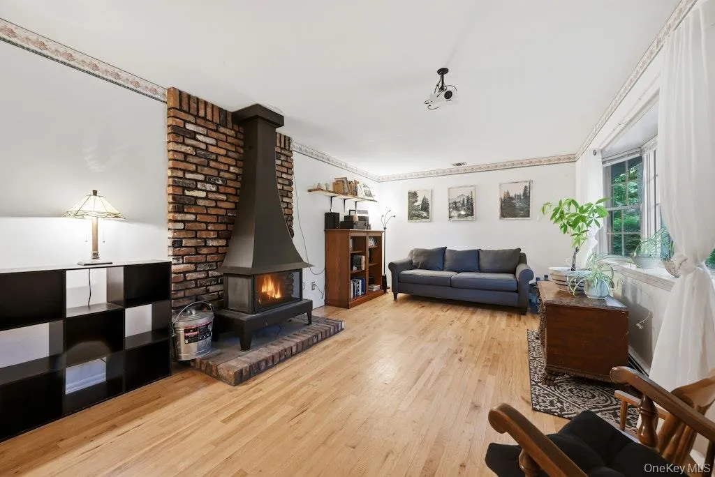 23 Flicker Drive, Brookhaven, NY, 3 Bedrooms Bedrooms, 6 Rooms Rooms,3 BathroomsBathrooms,Residential,For Rent,Flicker,0,1017701 23 Flicker Drive, Brookhaven, NY, 3 Bedrooms Bedrooms, 6 Rooms Rooms,3 BathroomsBathrooms,Residential,For Rent,Flicker,0,1017701