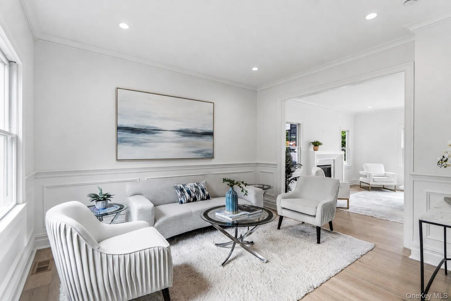 30 B Main Parkway, Oyster Bay, NY, 5 Bedrooms Bedrooms, 12 Rooms Rooms,3 BathroomsBathrooms,Residential,For Rent,Main,0,KEY1017703 30 B Main Parkway, Oyster Bay, NY, 5 Bedrooms Bedrooms, 12 Rooms Rooms,3 BathroomsBathrooms,Residential,For Rent,Main,0,KEY1017703