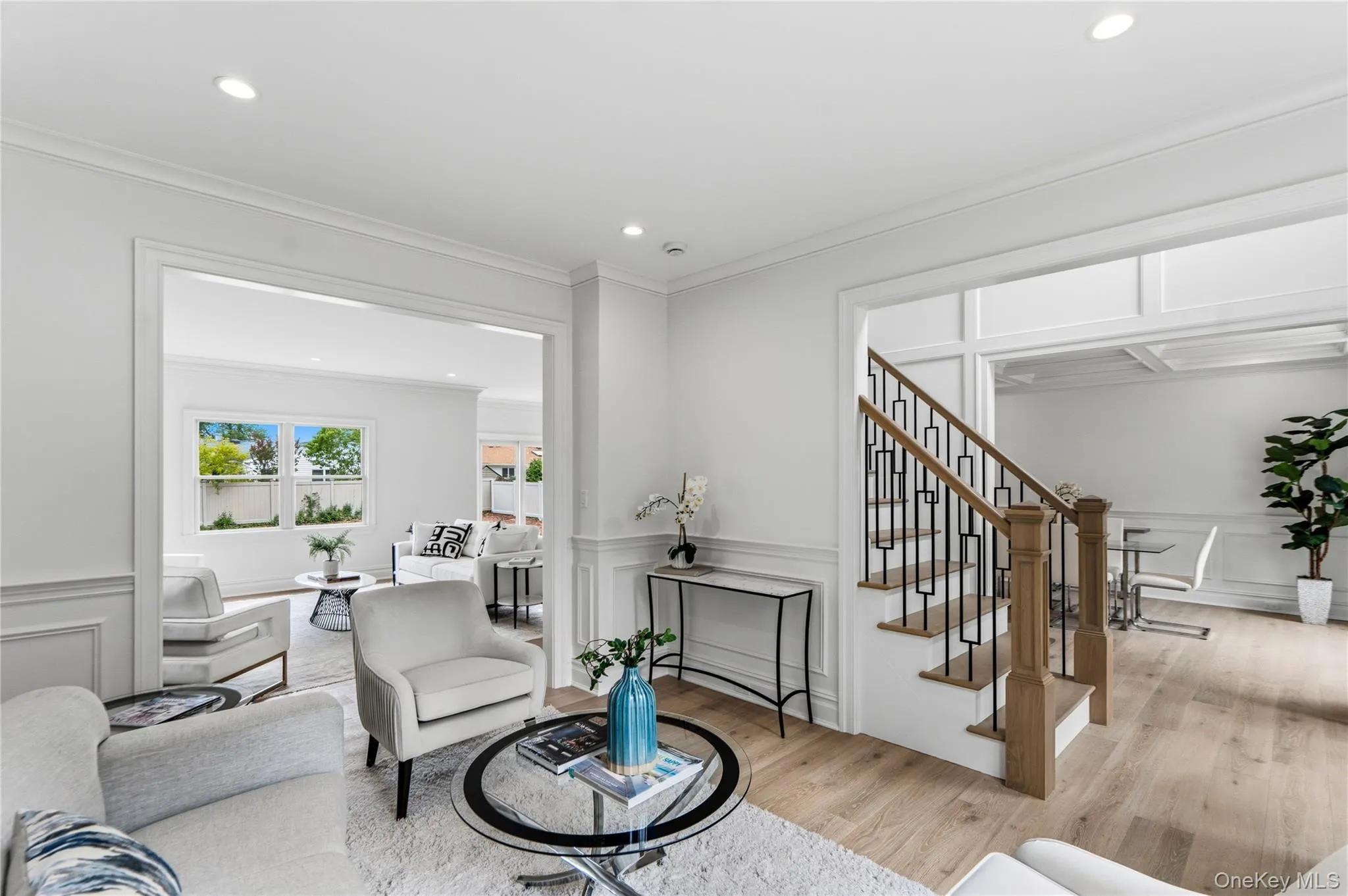 30 B Main Parkway, Oyster Bay, NY, 5 Bedrooms Bedrooms, 12 Rooms Rooms,3 BathroomsBathrooms,Residential,For Rent,Main,0,KEY1017703 30 B Main Parkway, Oyster Bay, NY, 5 Bedrooms Bedrooms, 12 Rooms Rooms,3 BathroomsBathrooms,Residential,For Rent,Main,0,KEY1017703