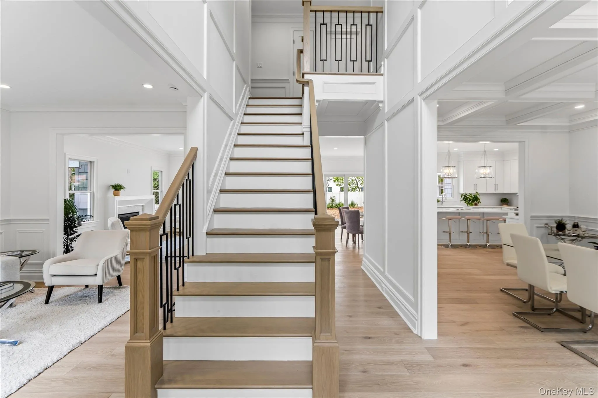 30 B Main Parkway, Oyster Bay, NY, 5 Bedrooms Bedrooms, 12 Rooms Rooms,3 BathroomsBathrooms,Residential,For Rent,Main,0,KEY1017703 30 B Main Parkway, Oyster Bay, NY, 5 Bedrooms Bedrooms, 12 Rooms Rooms,3 BathroomsBathrooms,Residential,For Rent,Main,0,KEY1017703