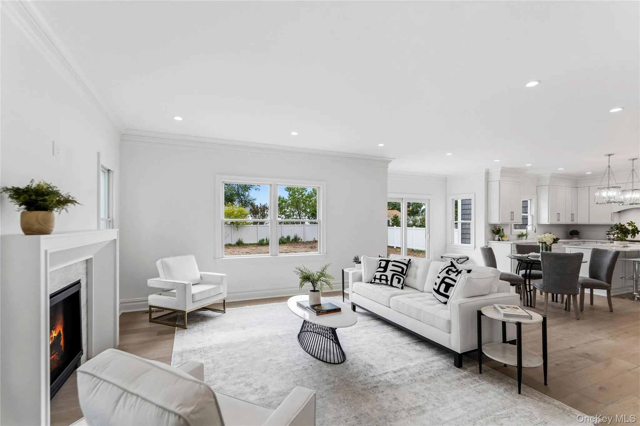 30 B Main Parkway, Oyster Bay, NY, 5 Bedrooms Bedrooms, 12 Rooms Rooms,3 BathroomsBathrooms,Residential,For Rent,Main,0,KEY1017703 30 B Main Parkway, Oyster Bay, NY, 5 Bedrooms Bedrooms, 12 Rooms Rooms,3 BathroomsBathrooms,Residential,For Rent,Main,0,KEY1017703
