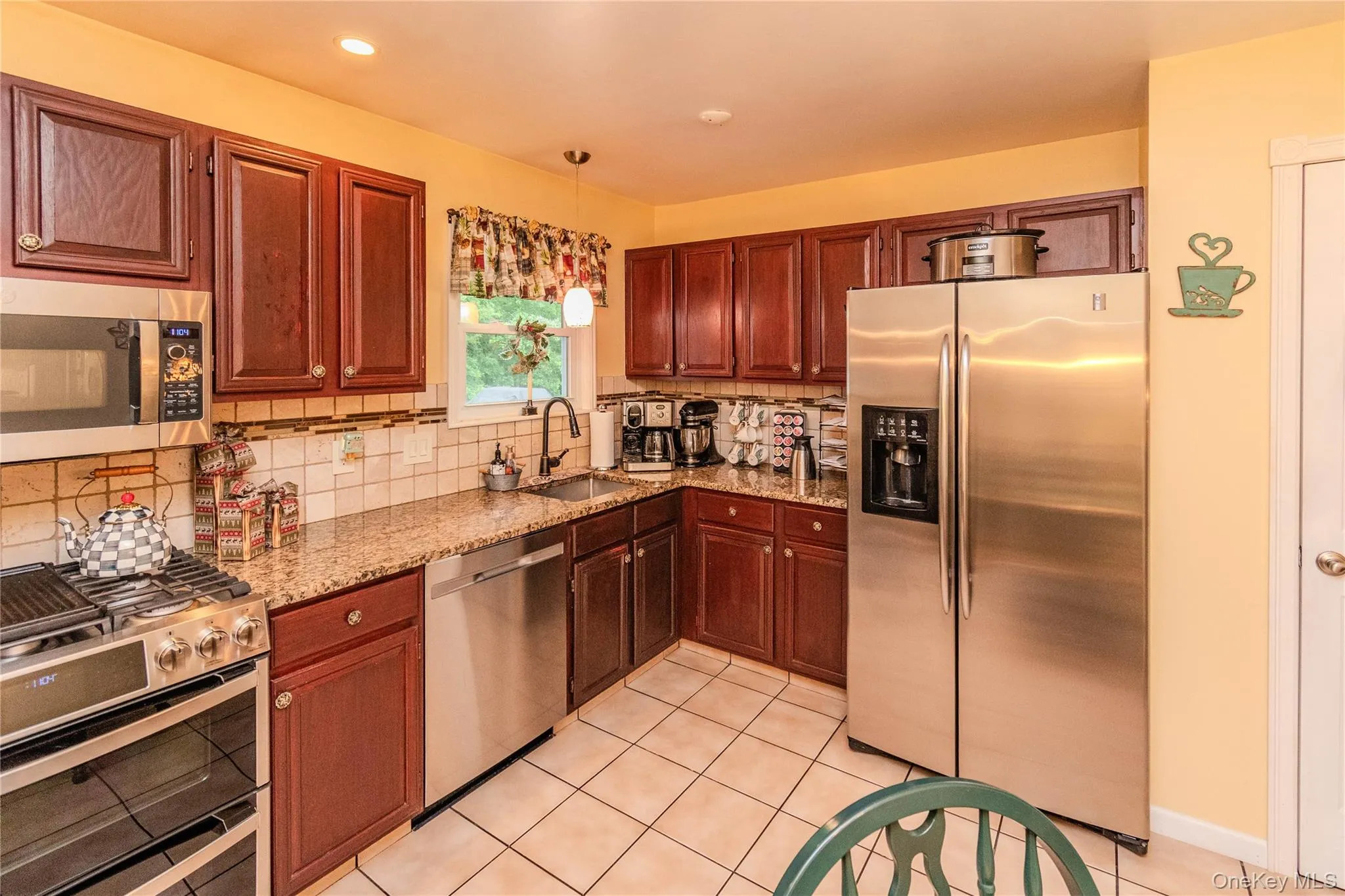20 Kendell Drive, Wappinger, NY, 3 Bedrooms Bedrooms, 9 Rooms Rooms,2 BathroomsBathrooms,Residential,For Rent,Kendell,0,KEY1017707 20 Kendell Drive, Wappinger, NY, 3 Bedrooms Bedrooms, 9 Rooms Rooms,2 BathroomsBathrooms,Residential,For Rent,Kendell,0,KEY1017707