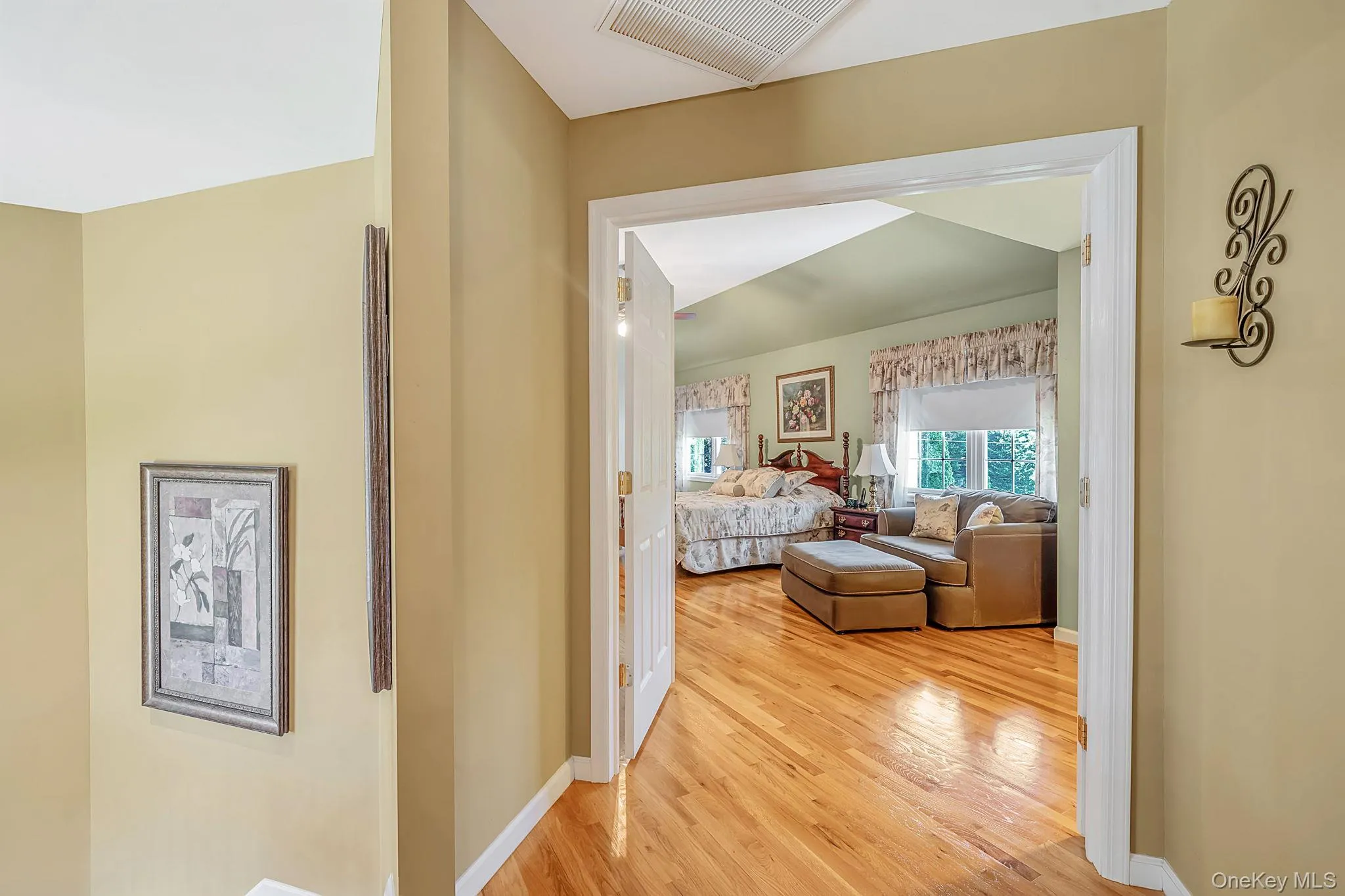 10 Park View Lane, Brookhaven, NY, 5 Bedrooms Bedrooms, 9 Rooms Rooms,3 BathroomsBathrooms,Residential,For Rent,Park View,0,KEY1017709 10 Park View Lane, Brookhaven, NY, 5 Bedrooms Bedrooms, 9 Rooms Rooms,3 BathroomsBathrooms,Residential,For Rent,Park View,0,KEY1017709
