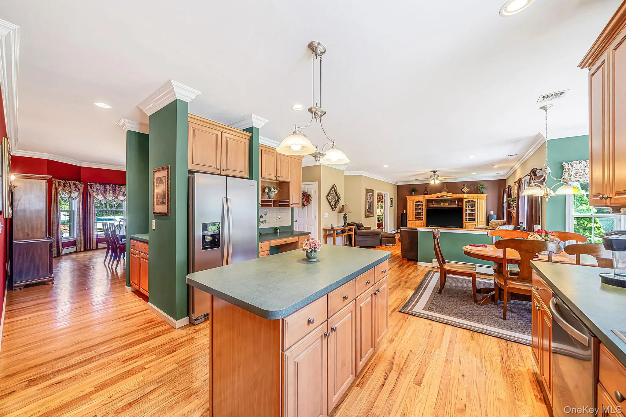 10 Park View Lane, Brookhaven, NY, 5 Bedrooms Bedrooms, 9 Rooms Rooms,3 BathroomsBathrooms,Residential,For Rent,Park View,0,KEY1017709 10 Park View Lane, Brookhaven, NY, 5 Bedrooms Bedrooms, 9 Rooms Rooms,3 BathroomsBathrooms,Residential,For Rent,Park View,0,KEY1017709