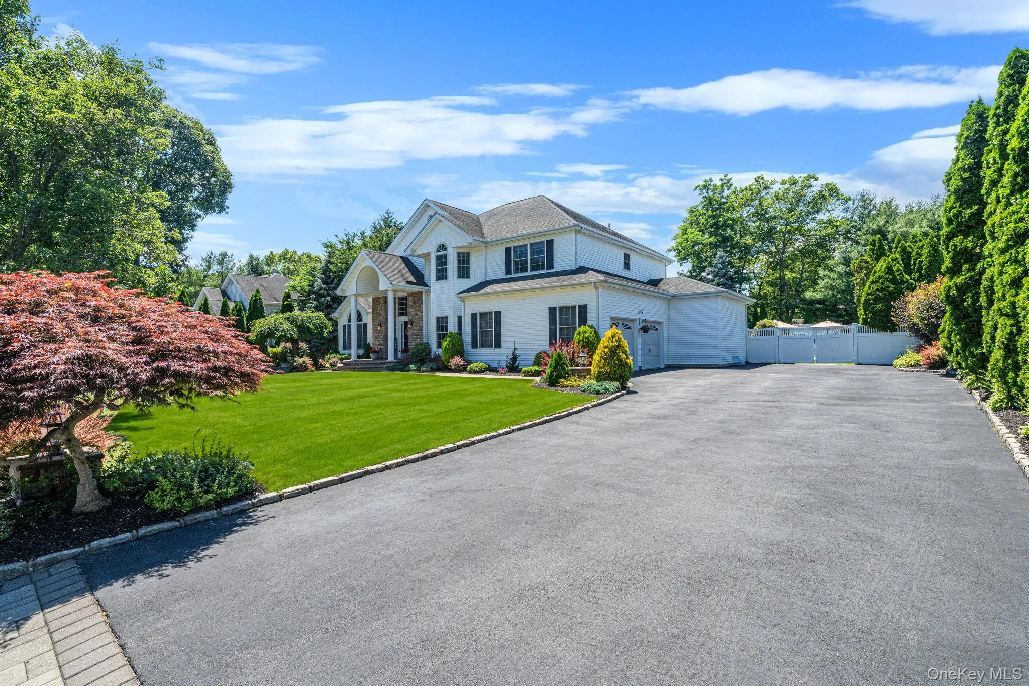 10 Park View Lane, Brookhaven, NY, 5 Bedrooms Bedrooms, 9 Rooms Rooms,3 BathroomsBathrooms,Residential,For Rent,Park View,0,KEY1017709 10 Park View Lane, Brookhaven, NY, 5 Bedrooms Bedrooms, 9 Rooms Rooms,3 BathroomsBathrooms,Residential,For Rent,Park View,0,KEY1017709