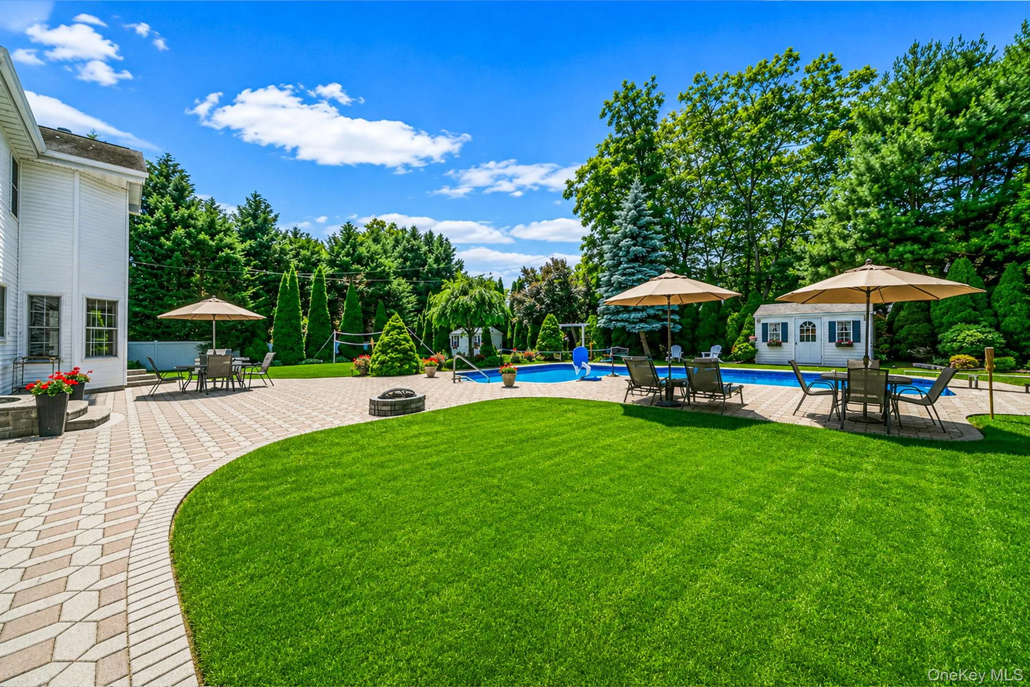 10 Park View Lane, Brookhaven, NY, 5 Bedrooms Bedrooms, 9 Rooms Rooms,3 BathroomsBathrooms,Residential,For Rent,Park View,0,KEY1017709 10 Park View Lane, Brookhaven, NY, 5 Bedrooms Bedrooms, 9 Rooms Rooms,3 BathroomsBathrooms,Residential,For Rent,Park View,0,KEY1017709