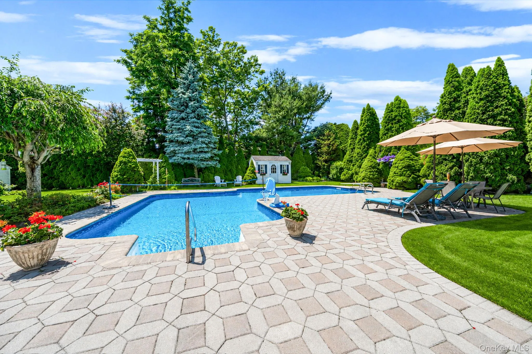 10 Park View Lane, Brookhaven, NY, 5 Bedrooms Bedrooms, 9 Rooms Rooms,3 BathroomsBathrooms,Residential,For Rent,Park View,0,KEY1017709 10 Park View Lane, Brookhaven, NY, 5 Bedrooms Bedrooms, 9 Rooms Rooms,3 BathroomsBathrooms,Residential,For Rent,Park View,0,KEY1017709