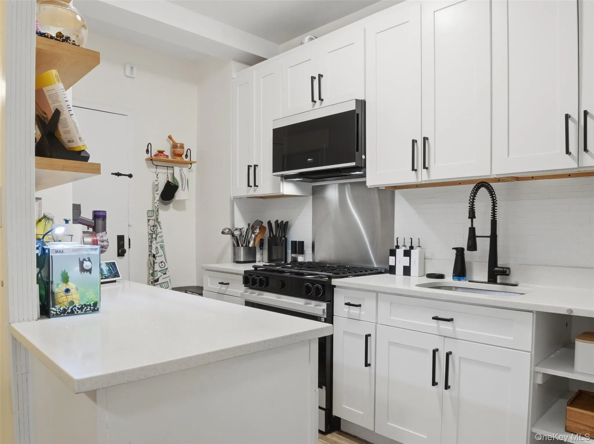 8 Fordham Hill Oval, New York, NY, 2 Bedrooms Bedrooms, 4 Rooms Rooms,1 BathroomBathrooms,Residential,For Rent,Fordham Hill,0,KEY1017710 8 Fordham Hill Oval, New York, NY, 2 Bedrooms Bedrooms, 4 Rooms Rooms,1 BathroomBathrooms,Residential,For Rent,Fordham Hill,0,KEY1017710
