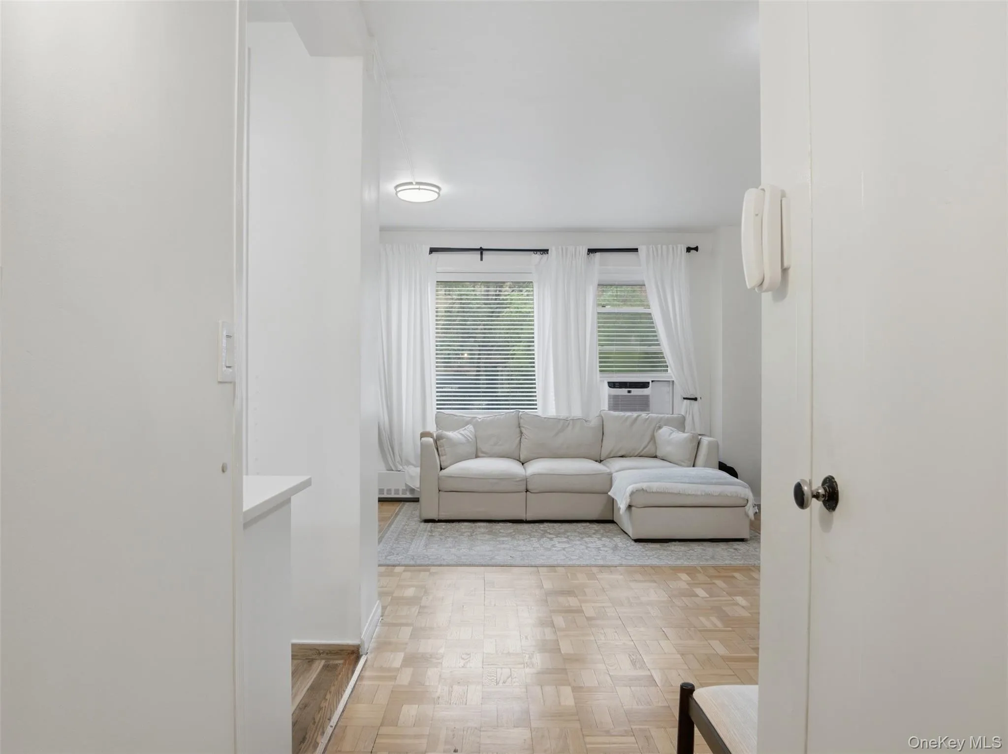 8 Fordham Hill Oval, New York, NY, 2 Bedrooms Bedrooms, 4 Rooms Rooms,1 BathroomBathrooms,Residential,For Rent,Fordham Hill,0,KEY1017710 8 Fordham Hill Oval, New York, NY, 2 Bedrooms Bedrooms, 4 Rooms Rooms,1 BathroomBathrooms,Residential,For Rent,Fordham Hill,0,KEY1017710