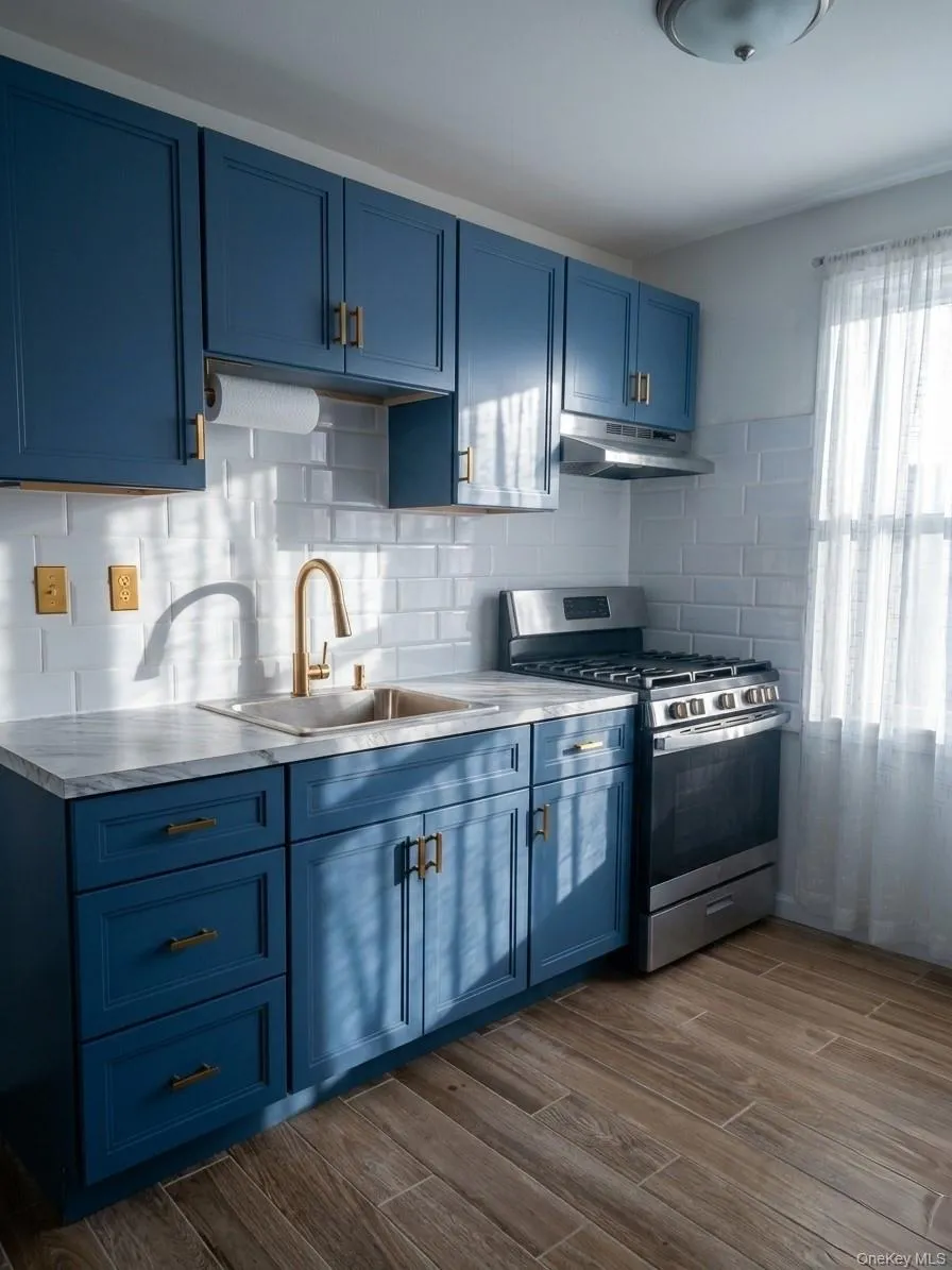 233-06 131 Avenue 233-06 131 Avenue Avenue, New York, NY, 1 Bedroom Bedrooms, 3 Rooms Rooms,1 BathroomBathrooms,Residential,For Rent,233-06 131 Avenue,0,KEY1017712 233-06 131 Avenue 233-06 131 Avenue Avenue, New York, NY, 1 Bedroom Bedrooms, 3 Rooms Rooms,1 BathroomBathrooms,Residential,For Rent,233-06 131 Avenue,0,KEY1017712