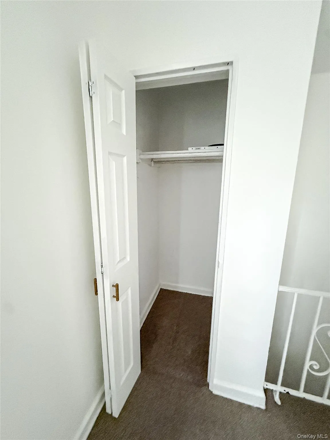 233-06 131 Avenue 233-06 131 Avenue Avenue, New York, NY, 1 Bedroom Bedrooms, 3 Rooms Rooms,1 BathroomBathrooms,Residential,For Rent,233-06 131 Avenue,0,KEY1017712 233-06 131 Avenue 233-06 131 Avenue Avenue, New York, NY, 1 Bedroom Bedrooms, 3 Rooms Rooms,1 BathroomBathrooms,Residential,For Rent,233-06 131 Avenue,0,KEY1017712