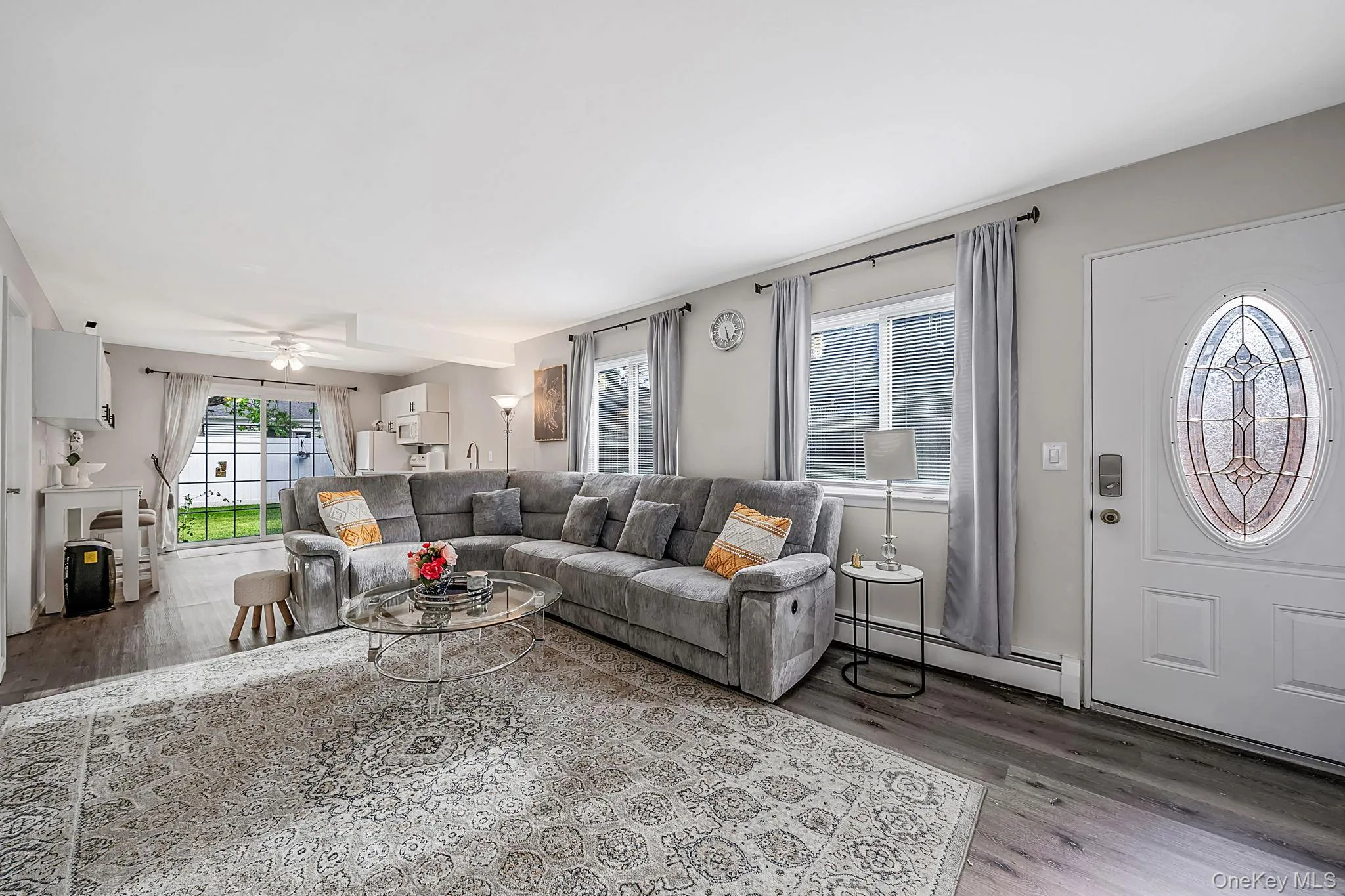 6 Atlantic Street, Brookhaven, NY, 4 Bedrooms Bedrooms, 11 Rooms Rooms,2 BathroomsBathrooms,Residential,For Rent,Atlantic,0,KEY1017713 6 Atlantic Street, Brookhaven, NY, 4 Bedrooms Bedrooms, 11 Rooms Rooms,2 BathroomsBathrooms,Residential,For Rent,Atlantic,0,KEY1017713