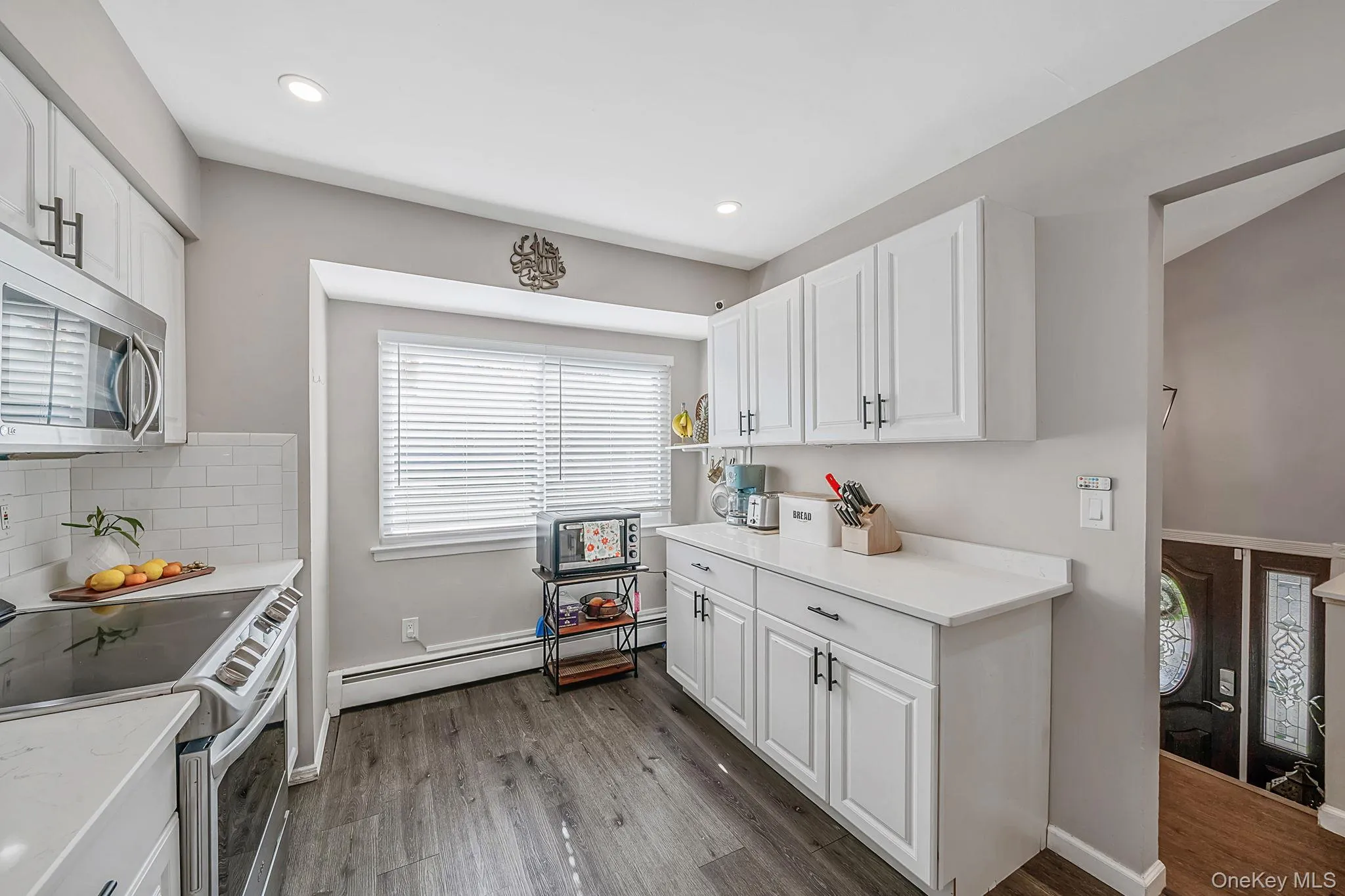 6 Atlantic Street, Brookhaven, NY, 4 Bedrooms Bedrooms, 11 Rooms Rooms,2 BathroomsBathrooms,Residential,For Rent,Atlantic,0,KEY1017713 6 Atlantic Street, Brookhaven, NY, 4 Bedrooms Bedrooms, 11 Rooms Rooms,2 BathroomsBathrooms,Residential,For Rent,Atlantic,0,KEY1017713