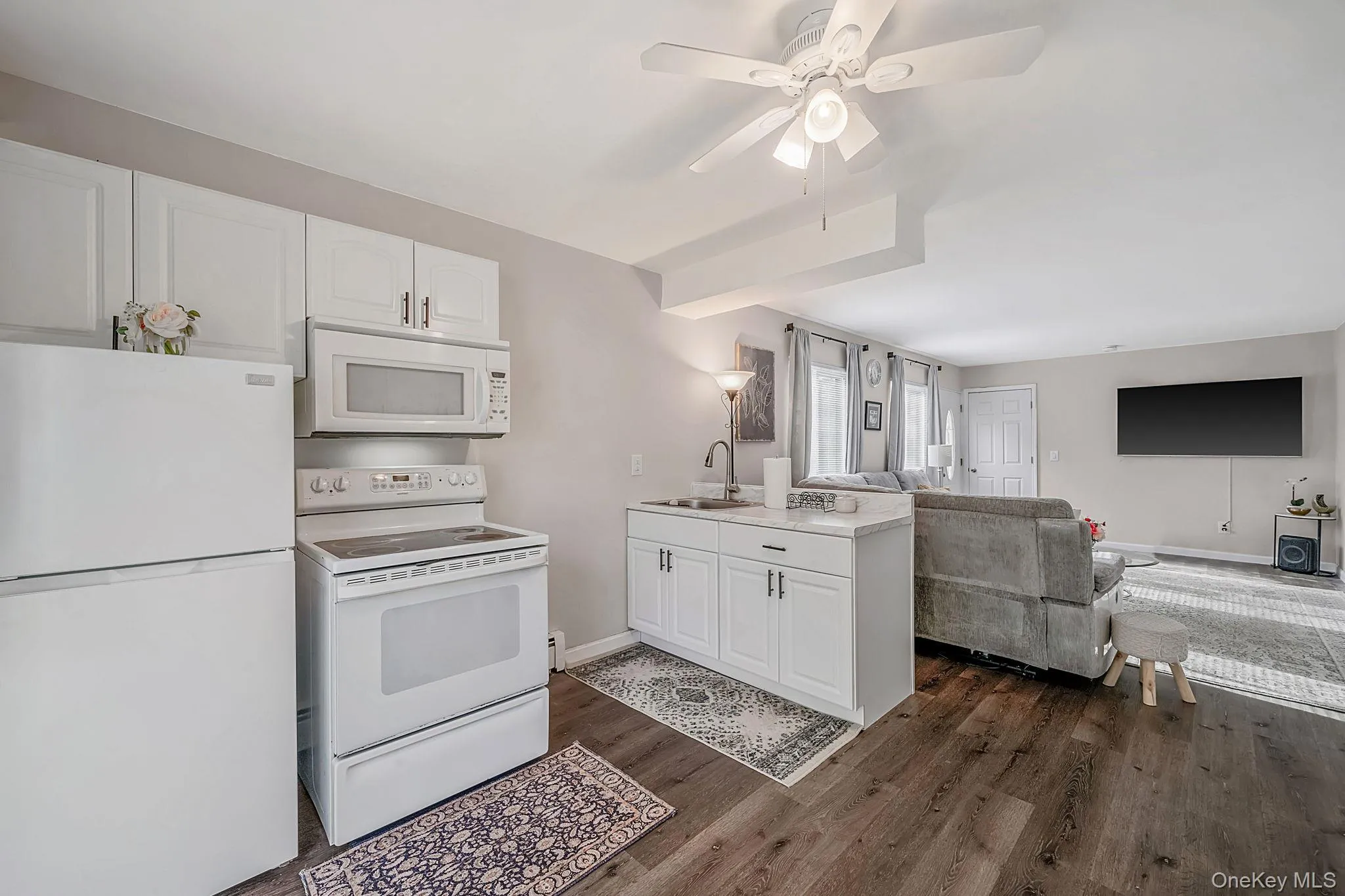 6 Atlantic Street, Brookhaven, NY, 4 Bedrooms Bedrooms, 11 Rooms Rooms,2 BathroomsBathrooms,Residential,For Rent,Atlantic,0,KEY1017713 6 Atlantic Street, Brookhaven, NY, 4 Bedrooms Bedrooms, 11 Rooms Rooms,2 BathroomsBathrooms,Residential,For Rent,Atlantic,0,KEY1017713