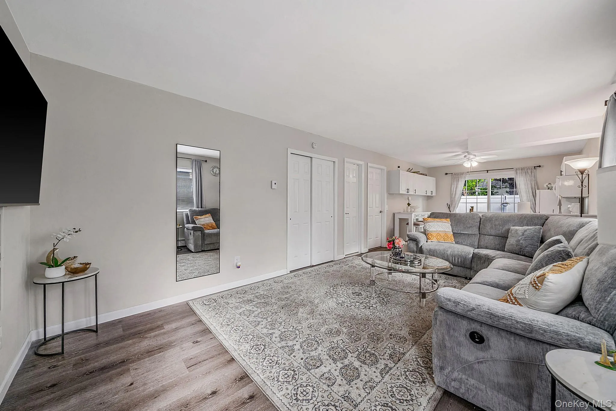 6 Atlantic Street, Brookhaven, NY, 4 Bedrooms Bedrooms, 11 Rooms Rooms,2 BathroomsBathrooms,Residential,For Rent,Atlantic,0,KEY1017713 6 Atlantic Street, Brookhaven, NY, 4 Bedrooms Bedrooms, 11 Rooms Rooms,2 BathroomsBathrooms,Residential,For Rent,Atlantic,0,KEY1017713