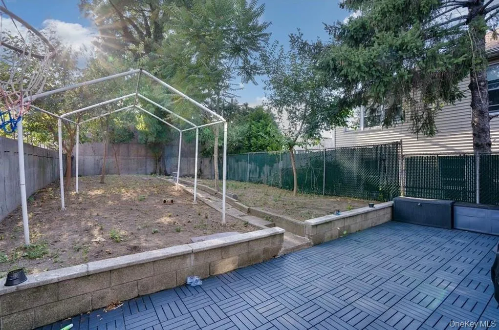 3623 Provost Avenue, New York, NY, 4 Bedrooms Bedrooms, 9 Rooms Rooms,1 BathroomBathrooms,Residential Lease,For Rent,Provost,0,KEY1017716 3623 Provost Avenue, New York, NY, 4 Bedrooms Bedrooms, 9 Rooms Rooms,1 BathroomBathrooms,Residential Lease,For Rent,Provost,0,KEY1017716