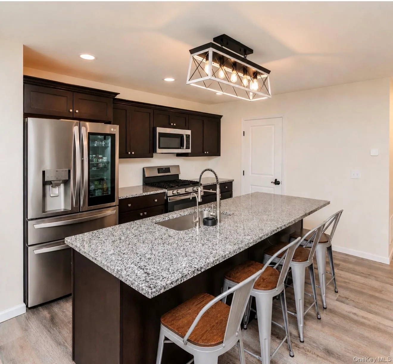 211 Ridgeline Drive, Poughkeepsie, NY, 3 Bedrooms Bedrooms, 6 Rooms Rooms,2 BathroomsBathrooms,Residential,For Rent,Ridgeline,0,1017718 211 Ridgeline Drive, Poughkeepsie, NY, 3 Bedrooms Bedrooms, 6 Rooms Rooms,2 BathroomsBathrooms,Residential,For Rent,Ridgeline,0,1017718
