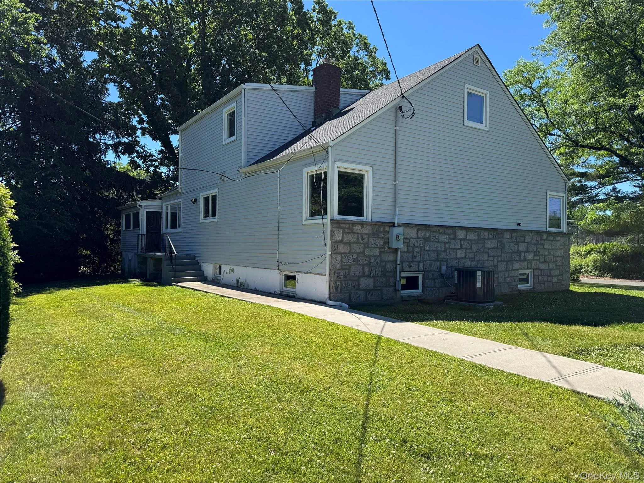 25 Alta Parkway, Mount Vernon, NY, 4 Bedrooms Bedrooms, 11 Rooms Rooms,3 BathroomsBathrooms,Residential,For Rent,Alta,0,KEY1017725 25 Alta Parkway, Mount Vernon, NY, 4 Bedrooms Bedrooms, 11 Rooms Rooms,3 BathroomsBathrooms,Residential,For Rent,Alta,0,KEY1017725