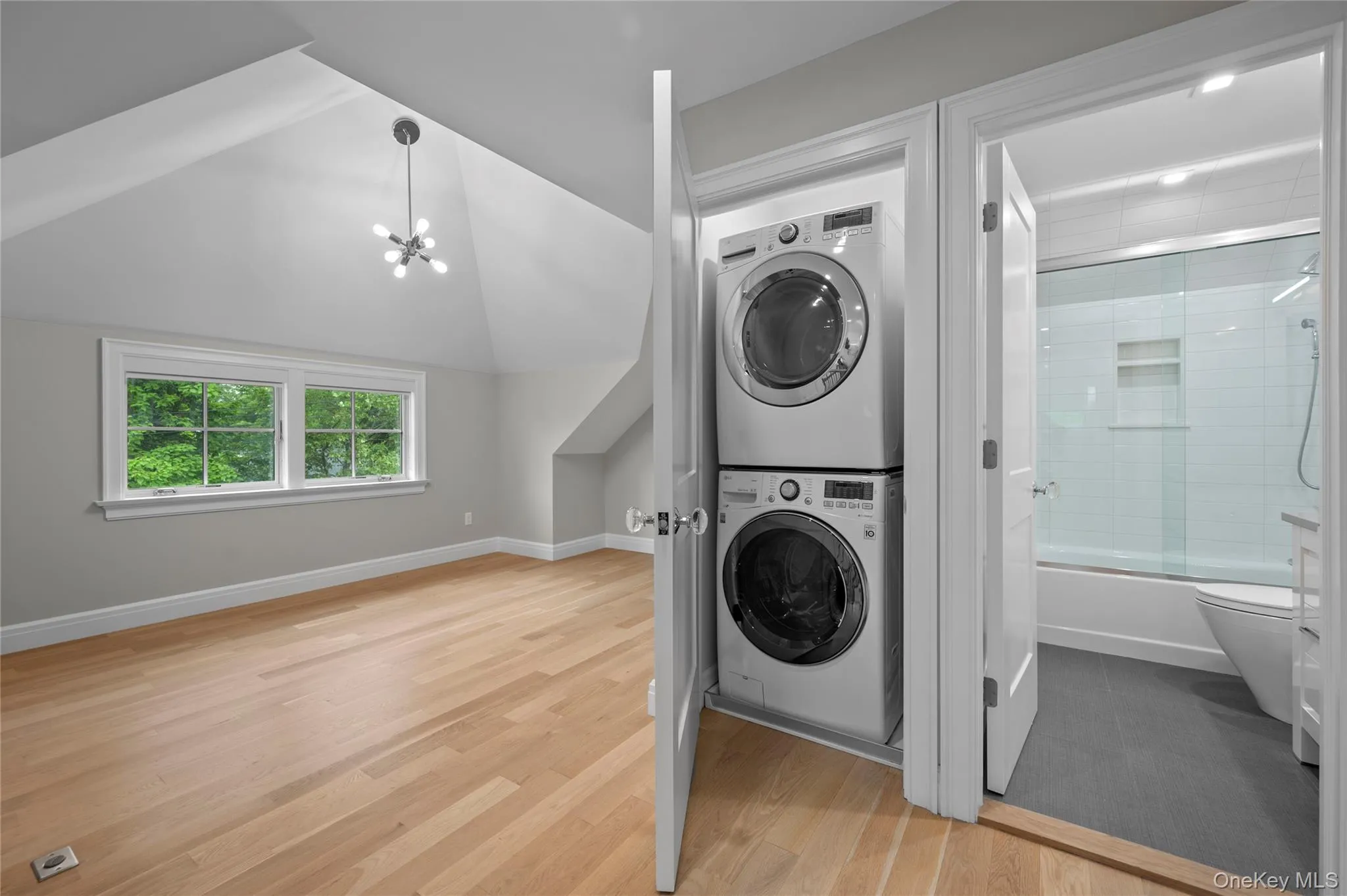 51 Wendt Avenue, Mamaroneck, NY, 2 Bedrooms Bedrooms, 7 Rooms Rooms,2 BathroomsBathrooms,Residential Lease,For Rent,Wendt,0,1017726 51 Wendt Avenue, Mamaroneck, NY, 2 Bedrooms Bedrooms, 7 Rooms Rooms,2 BathroomsBathrooms,Residential Lease,For Rent,Wendt,0,1017726