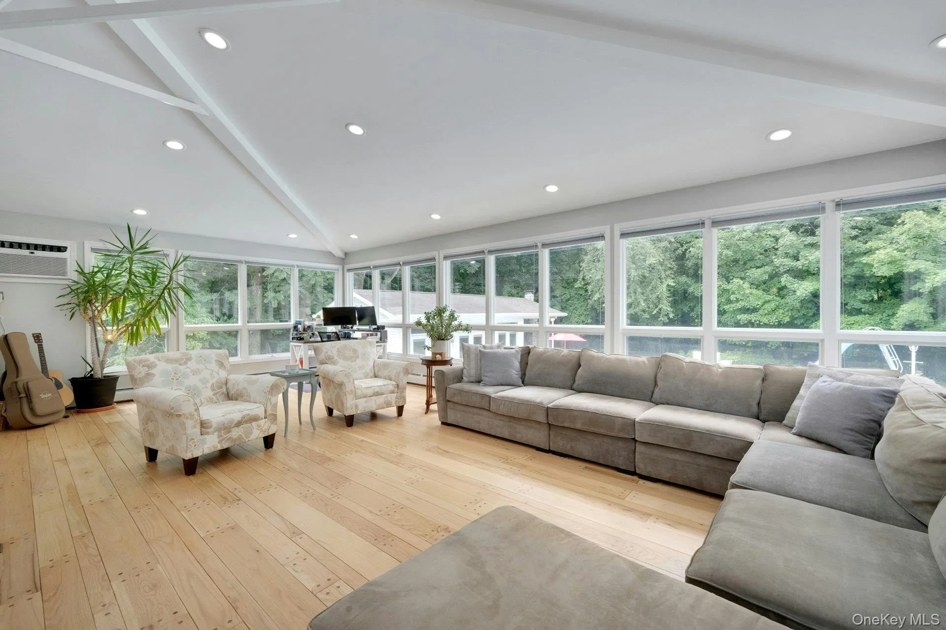 16 Hearthstone Circle, Greenburgh, NY, 4 Bedrooms Bedrooms, 10 Rooms Rooms,3 BathroomsBathrooms,Residential,For Rent,Hearthstone,0,1017727 16 Hearthstone Circle, Greenburgh, NY, 4 Bedrooms Bedrooms, 10 Rooms Rooms,3 BathroomsBathrooms,Residential,For Rent,Hearthstone,0,1017727