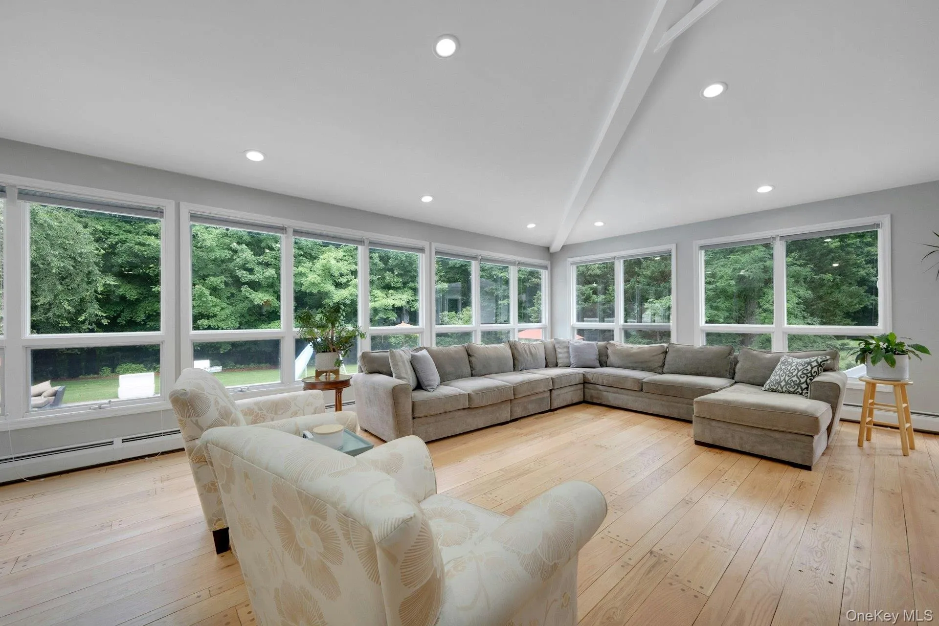16 Hearthstone Circle, Greenburgh, NY, 4 Bedrooms Bedrooms, 10 Rooms Rooms,3 BathroomsBathrooms,Residential,For Rent,Hearthstone,0,1017727 16 Hearthstone Circle, Greenburgh, NY, 4 Bedrooms Bedrooms, 10 Rooms Rooms,3 BathroomsBathrooms,Residential,For Rent,Hearthstone,0,1017727