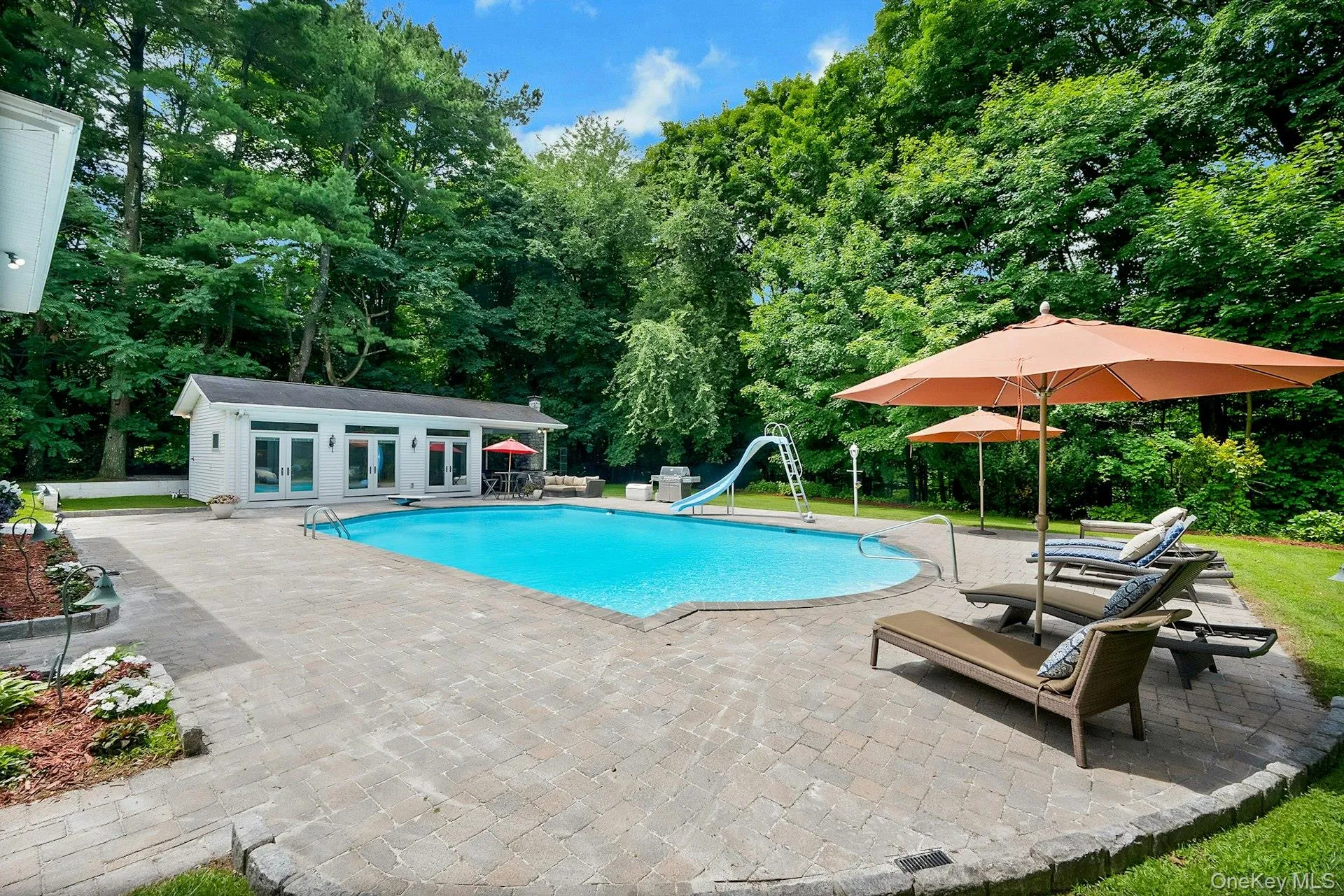 16 Hearthstone Circle, Greenburgh, NY, 4 Bedrooms Bedrooms, 10 Rooms Rooms,3 BathroomsBathrooms,Residential,For Rent,Hearthstone,0,1017727 16 Hearthstone Circle, Greenburgh, NY, 4 Bedrooms Bedrooms, 10 Rooms Rooms,3 BathroomsBathrooms,Residential,For Rent,Hearthstone,0,1017727
