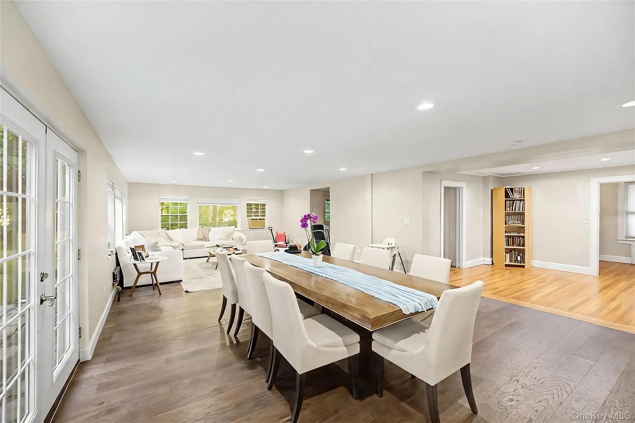 87 Susquehanna Avenue, North Hempstead, NY, 5 Bedrooms Bedrooms, 12 Rooms Rooms,2 BathroomsBathrooms,Residential,For Rent,Susquehanna,0,KEY1017728 87 Susquehanna Avenue, North Hempstead, NY, 5 Bedrooms Bedrooms, 12 Rooms Rooms,2 BathroomsBathrooms,Residential,For Rent,Susquehanna,0,KEY1017728