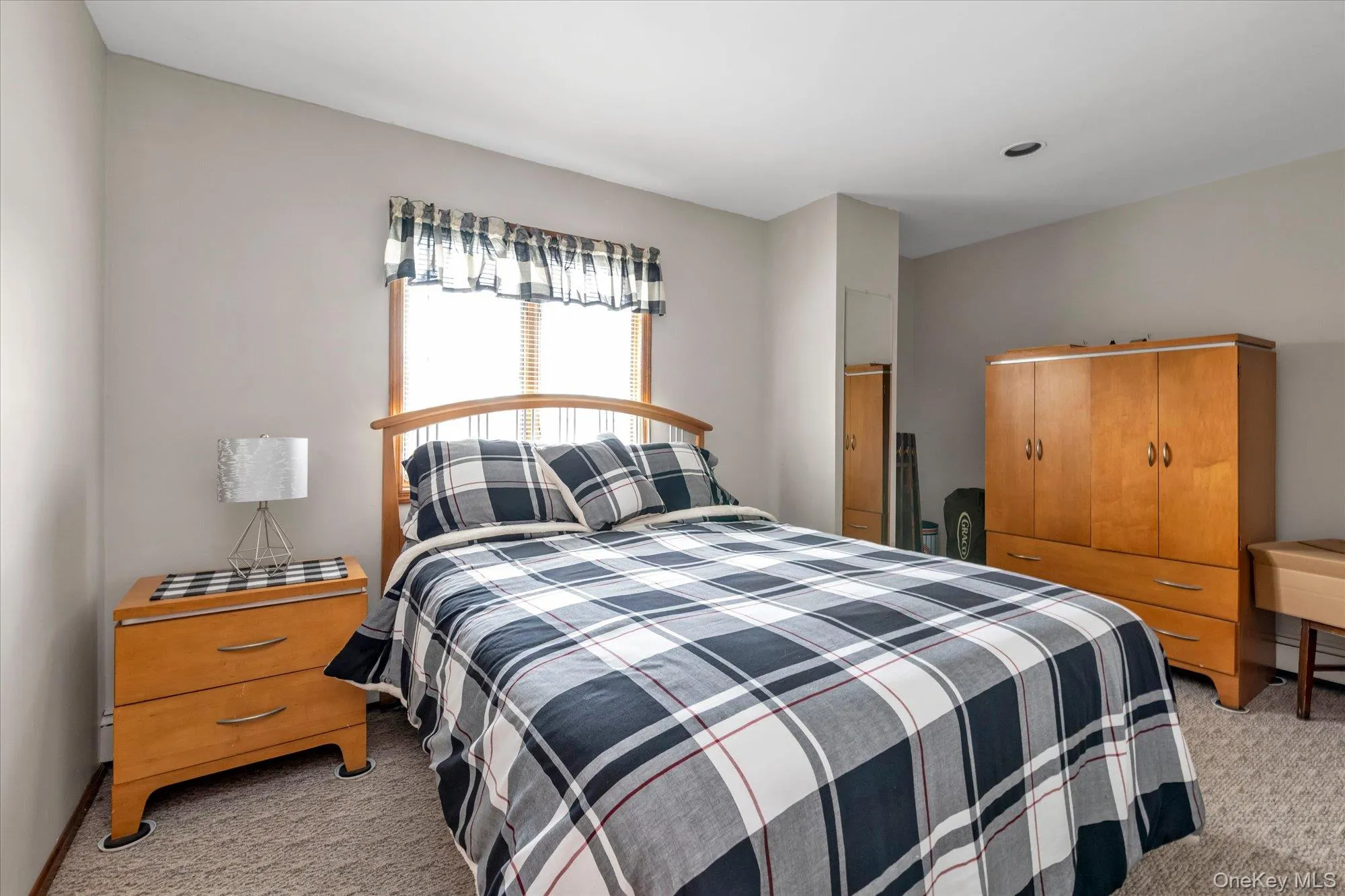 29-43 201st Street, New York, NY, 4 Bedrooms Bedrooms, 12 Rooms Rooms,3 BathroomsBathrooms,Residential,For Rent,201st,0,KEY1017734 29-43 201st Street, New York, NY, 4 Bedrooms Bedrooms, 12 Rooms Rooms,3 BathroomsBathrooms,Residential,For Rent,201st,0,KEY1017734
