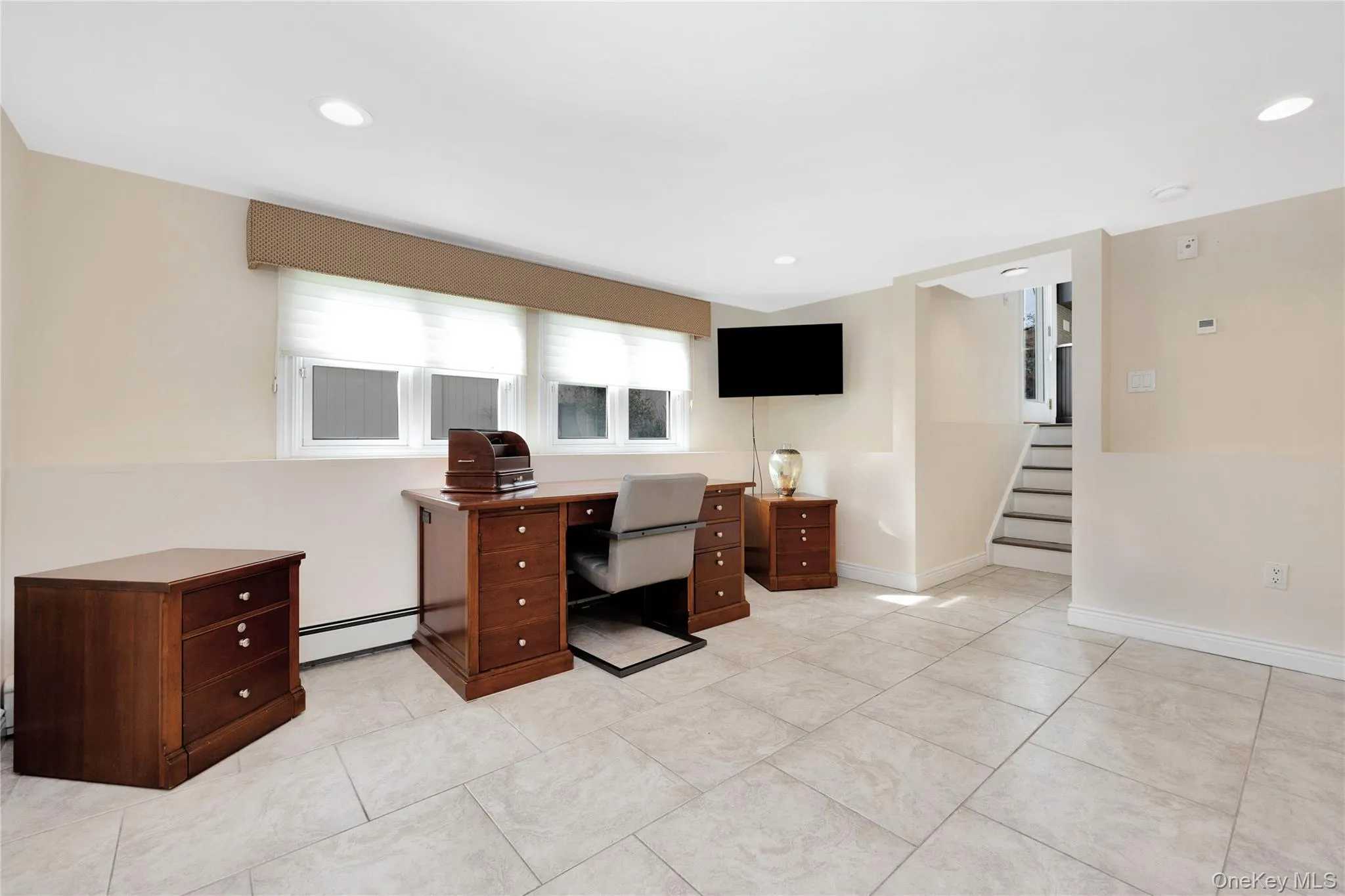 36 Prescott, Hempstead, NY, 4 Bedrooms Bedrooms, 9 Rooms Rooms,4 BathroomsBathrooms,Residential,For Rent,Prescott,0,KEY1017736 36 Prescott, Hempstead, NY, 4 Bedrooms Bedrooms, 9 Rooms Rooms,4 BathroomsBathrooms,Residential,For Rent,Prescott,0,KEY1017736